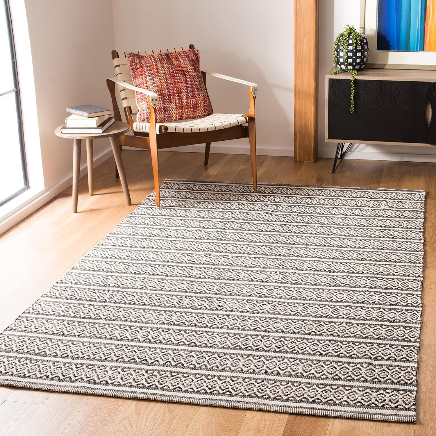 Montauk MTK341 Hand Woven Area Rug  - Safavieh