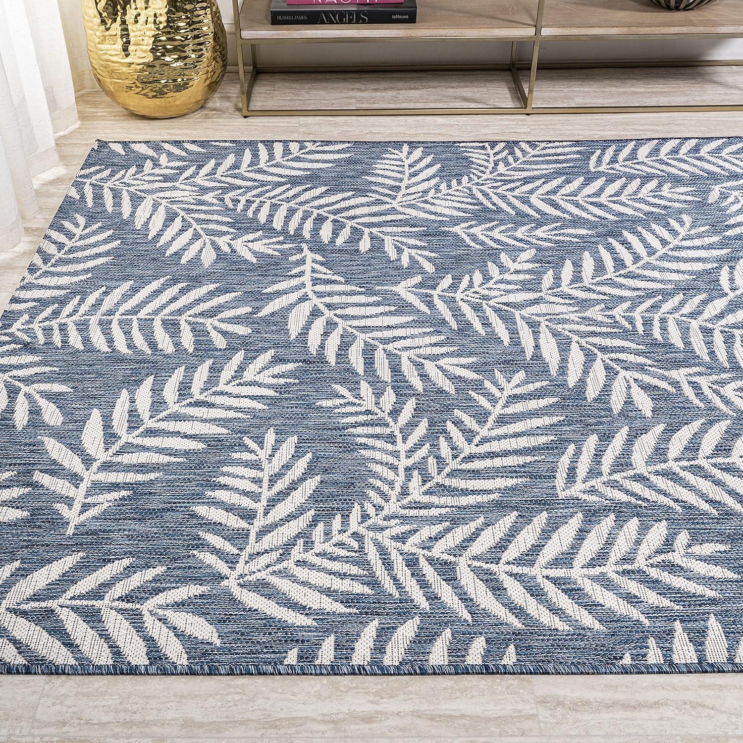 Nevis Palm Frond Indoor/Outdoor Area Rug - JONATHAN Y