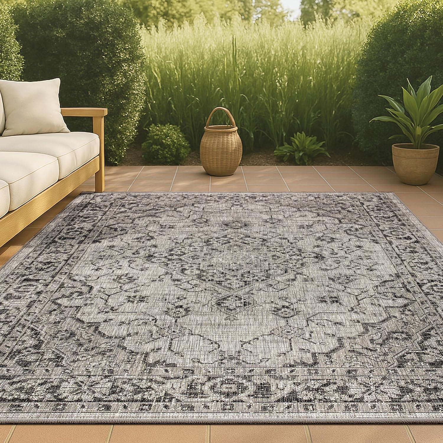 4'x6' Rozetta Boho Medallion Textured Weave Indoor/Outdoor Area Rug, Gray/Black - JONATHAN Y