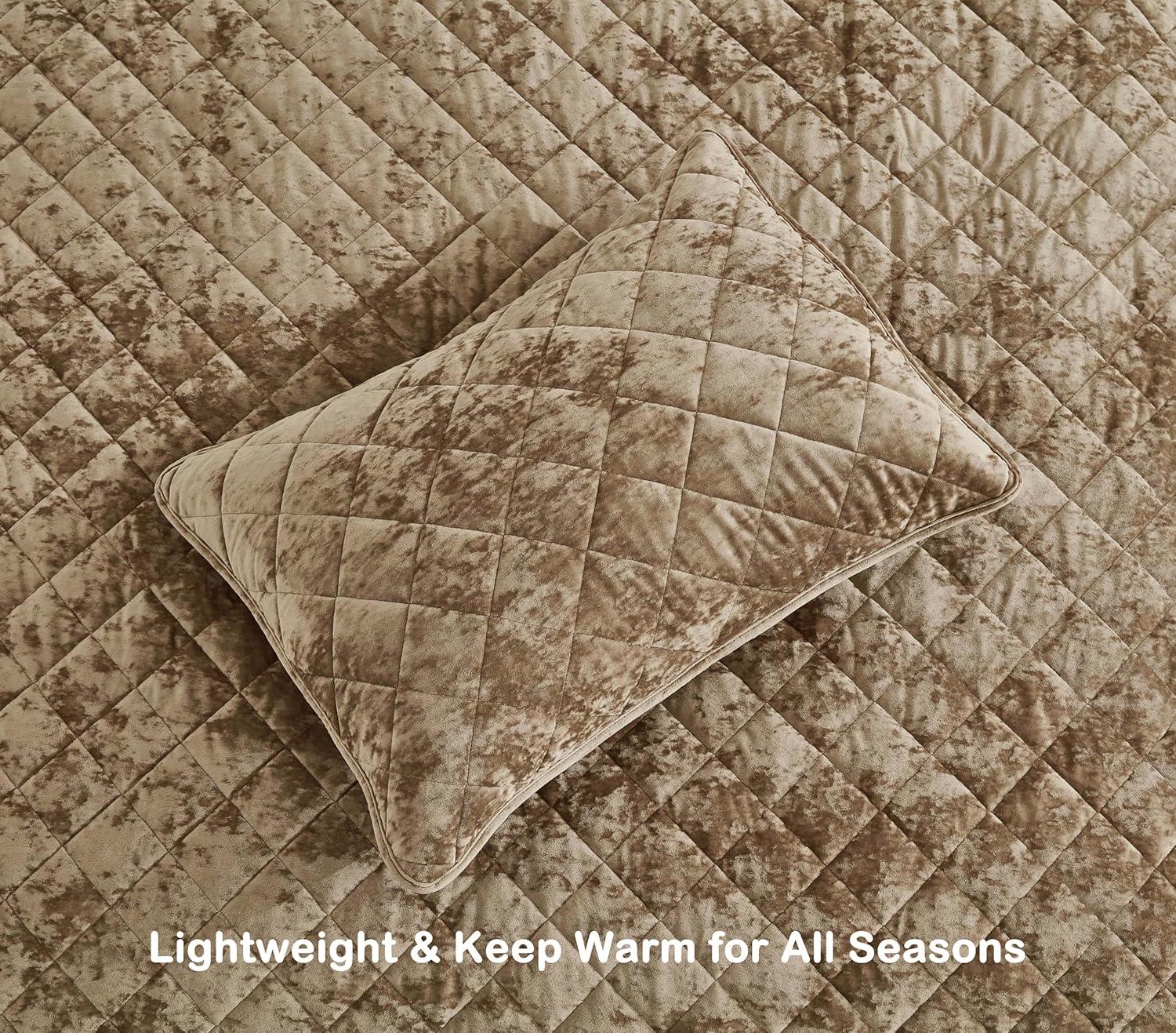 Velvet Quilt Set