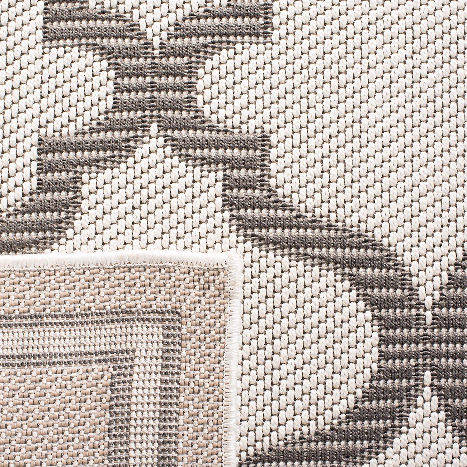 SAFAVIEH Bermuda Corie Geometric Quatrefoil Indoor/Outdoor Area Rug Ivory/Grey, 6'7" x 6'7" Square