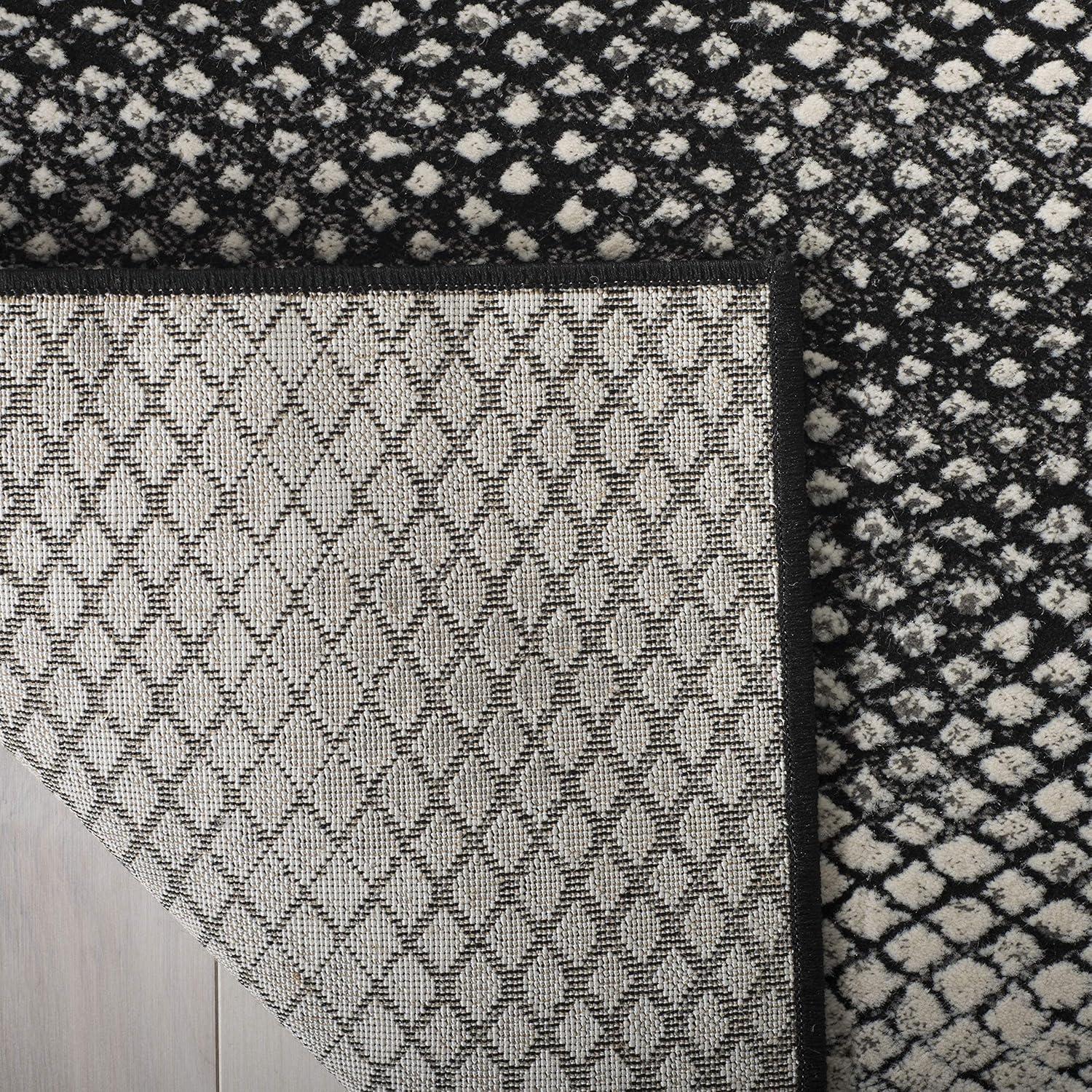 Lurex LUR186 Power Loomed Area Rug - Black/Ivory - 4'x6' - Safavieh