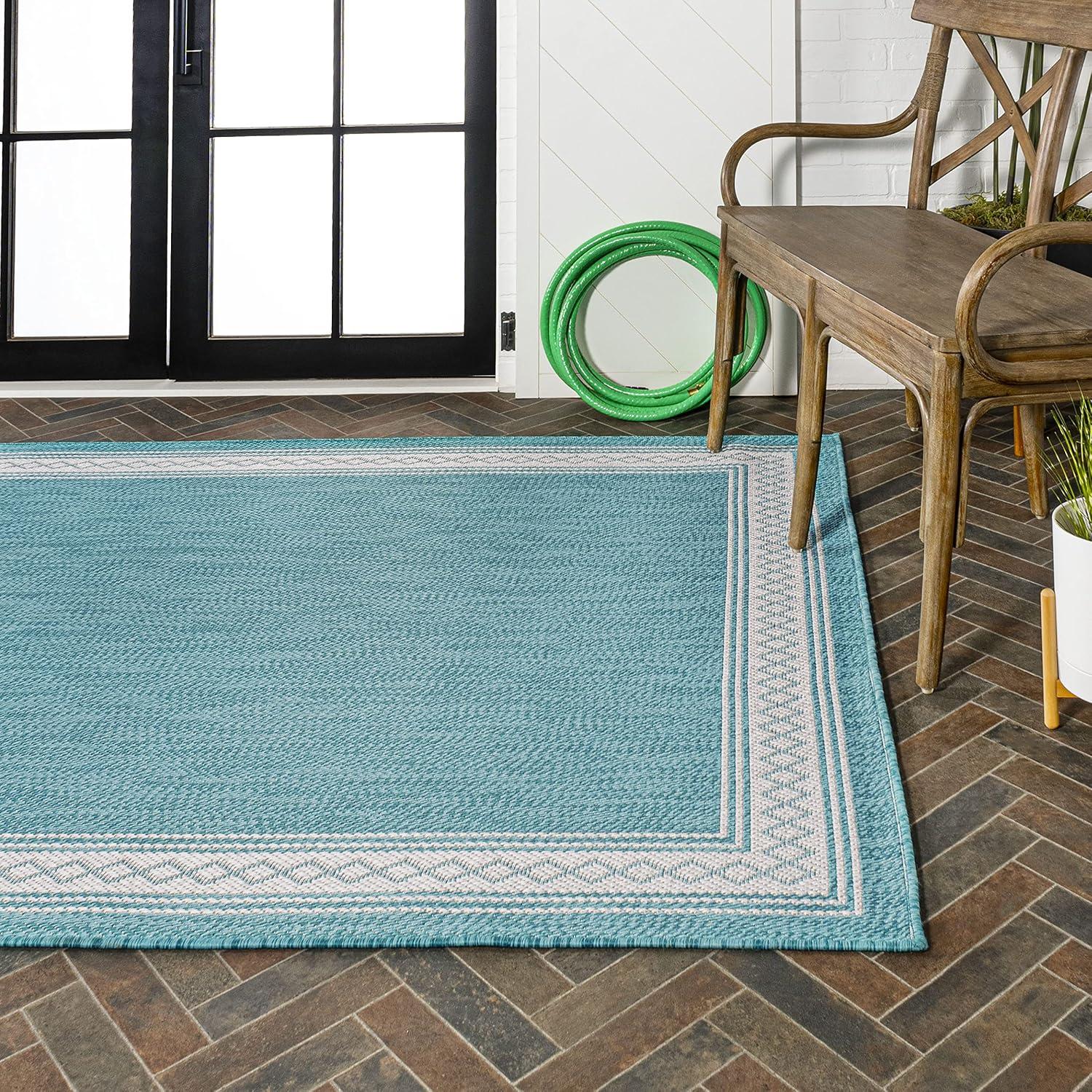 Lucia Classic Diamond Border Indoor/Outdoor Area Rug - JONATHAN Y