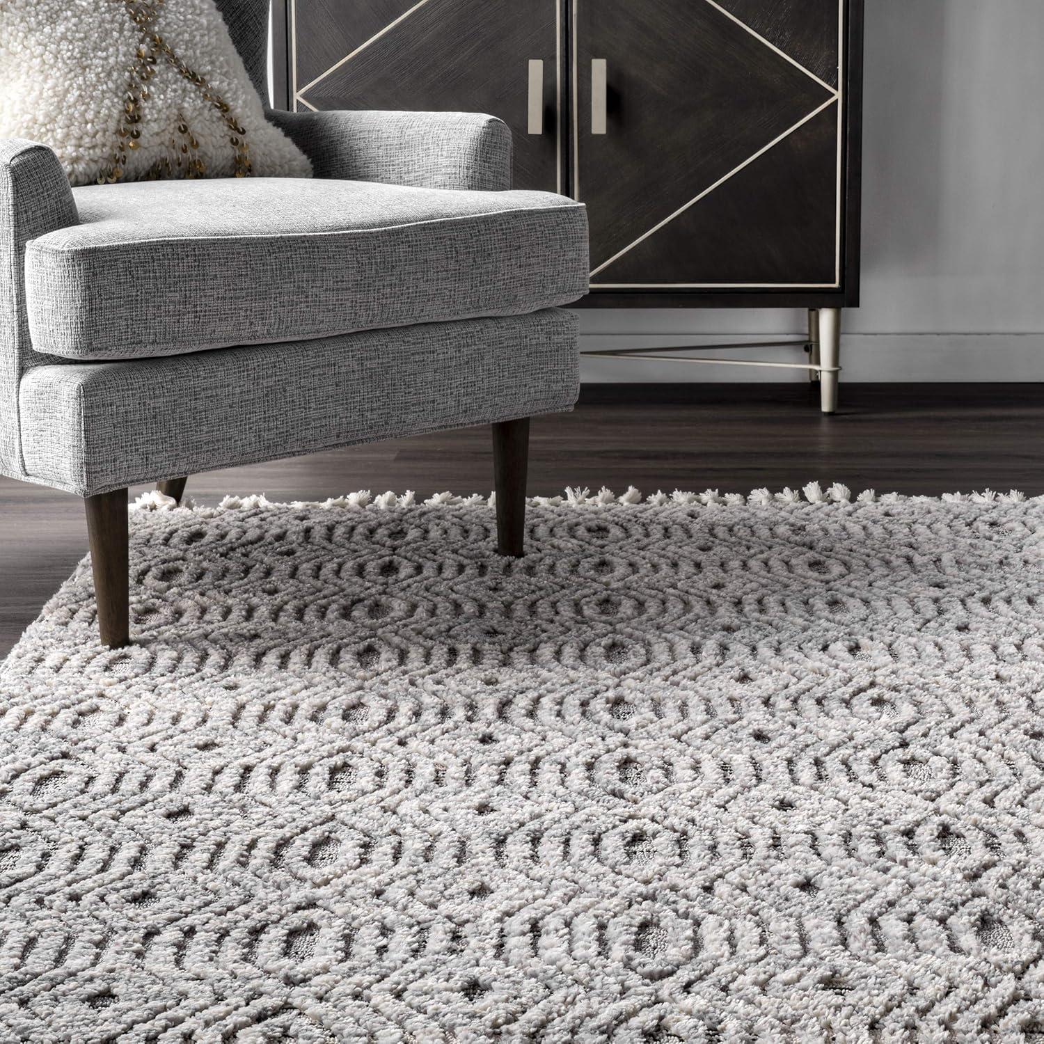 Nuloom Arielle Soft Trellis Textured Tassel Indoor Area Rug, 4' x 6'
