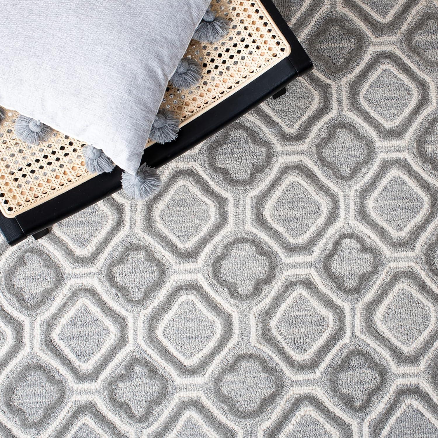 Metro MET701 Hand Tufted Area Rug - Ivory/Grey - 8'x10' - Safavieh.