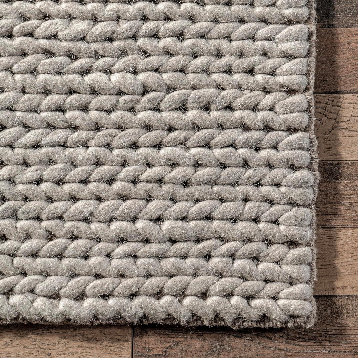 Handmade Braided Wool Light Gray Rug