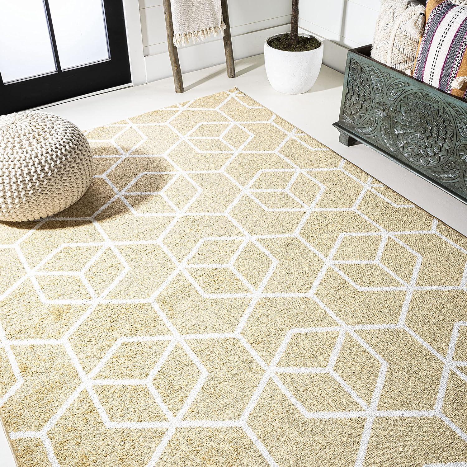 5'x8' Tumbling Blocks Modern Geometric Area Rug, Gold/White - JONATHAN Y