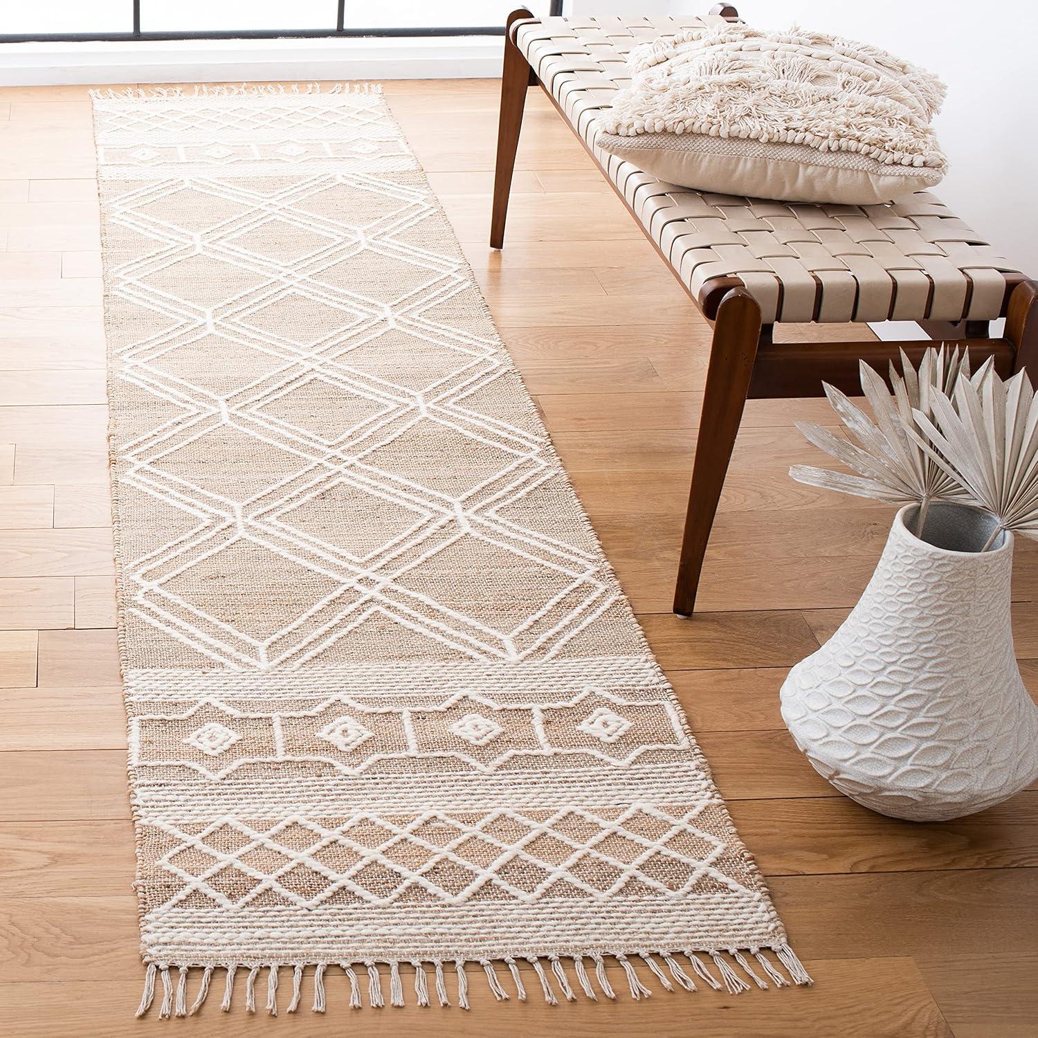 Kilim KLM454 Hand Woven Runner Rug - Natural/Ivory - 2'3"x9' - Safavieh.