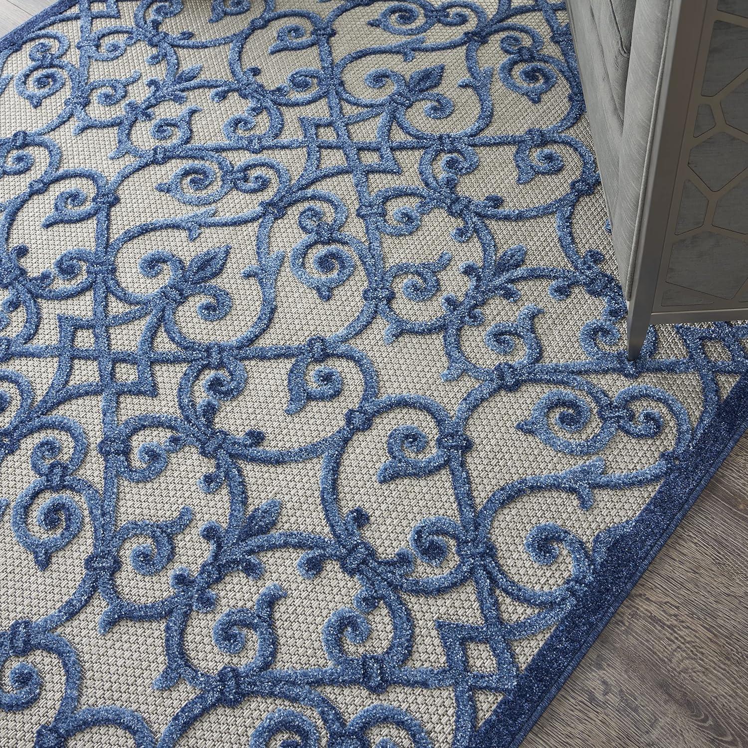 Lark Manor™ Rectangle Isalia 3'6" x 5'6" Area Rug in Blue/Gray