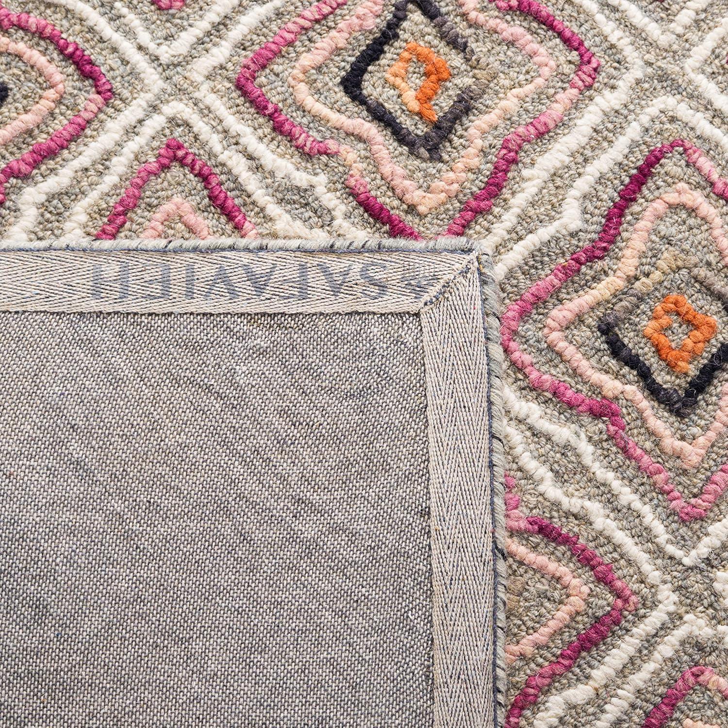 Trace TRC512 Hand Tufted Area Rug - Ivory/Navy - 8'x10' - Safavieh.