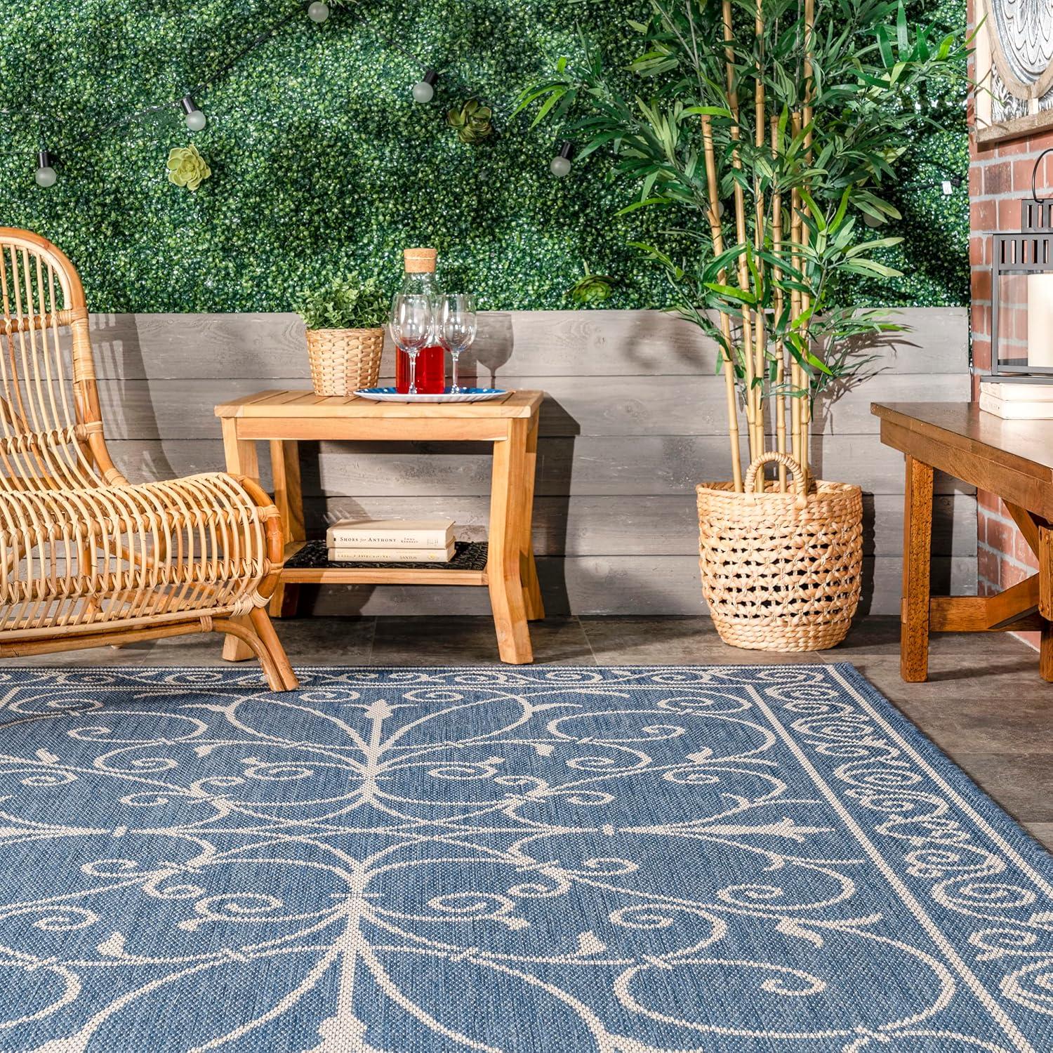 Charming Blue 5' x 7' Rectangular Synthetic Indoor/Outdoor Rug