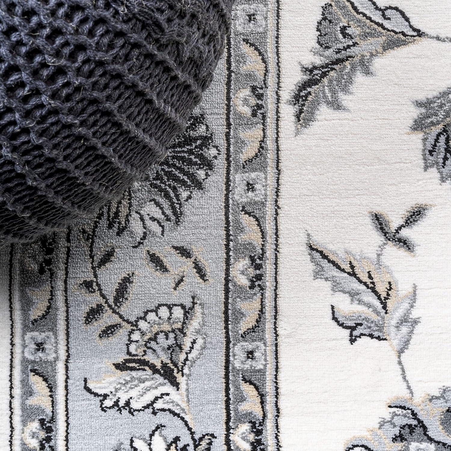 5'x 8' Cherie French Cottage Area Rug, Cream/Light Gray - JONATHAN Y