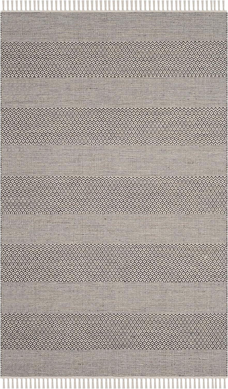 Montauk MTK330 Hand Woven Indoor Rug - Safavieh