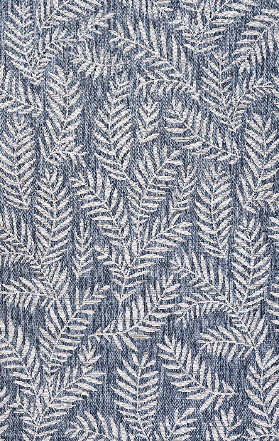 Nevis Palm Frond Indoor/Outdoor Area Rug - JONATHAN Y