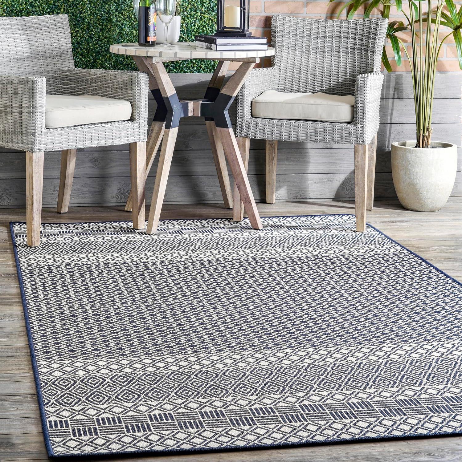 Nuloom Tilly Striped Lattice Indoor/Outdoor Area Rug