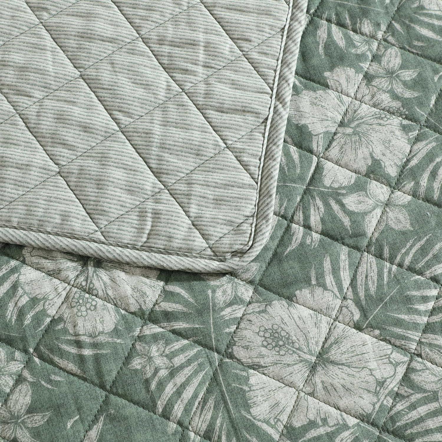 Eddie Bauer Tommy Bahama Hibiscus Jungle Cotton Reversible Green Quilt Set