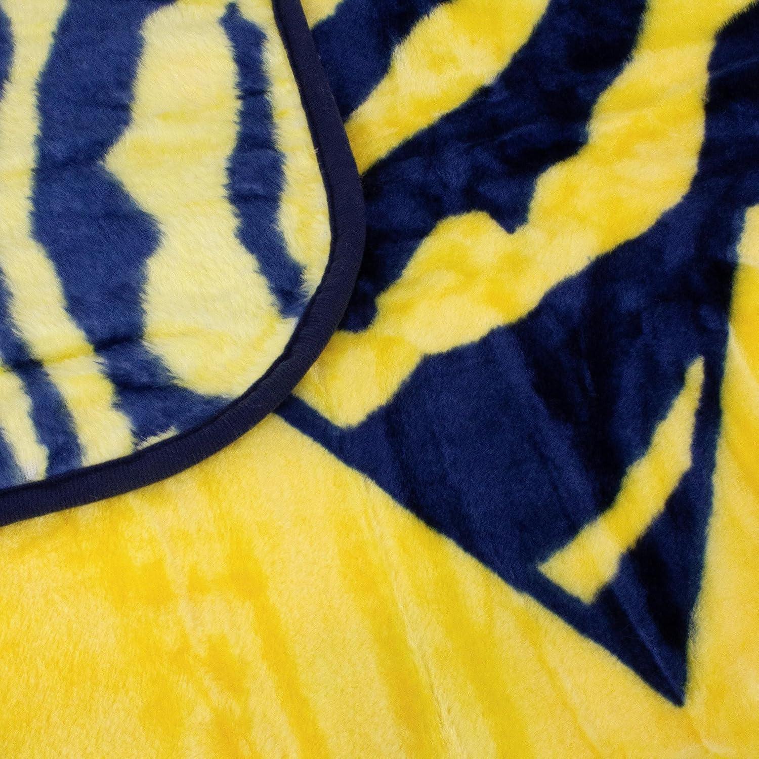 Michigan Knitted Throw Blanket