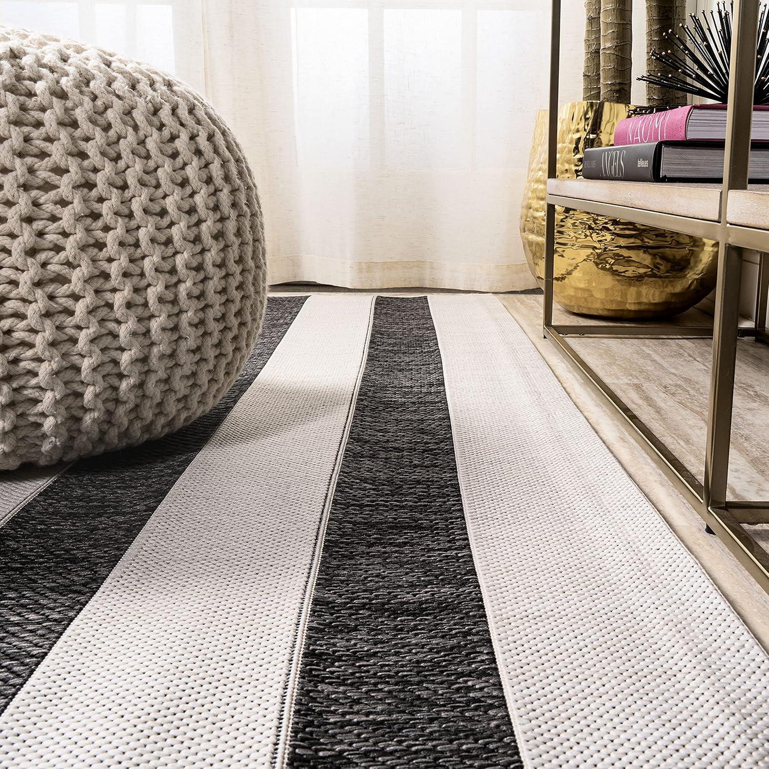 2'x8' Aveiro Wide Stripe Indoor/Outdoor Runner Rug, Black/Cream - JONATHAN Y