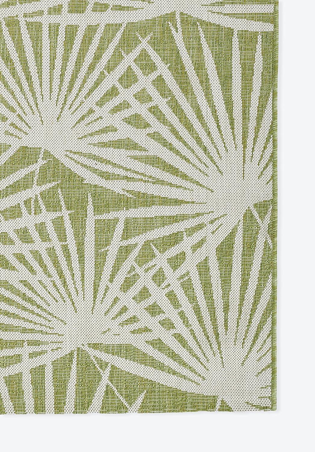 Novogratz Villa Floral Green/White Indoor / Outdoor Area Rug