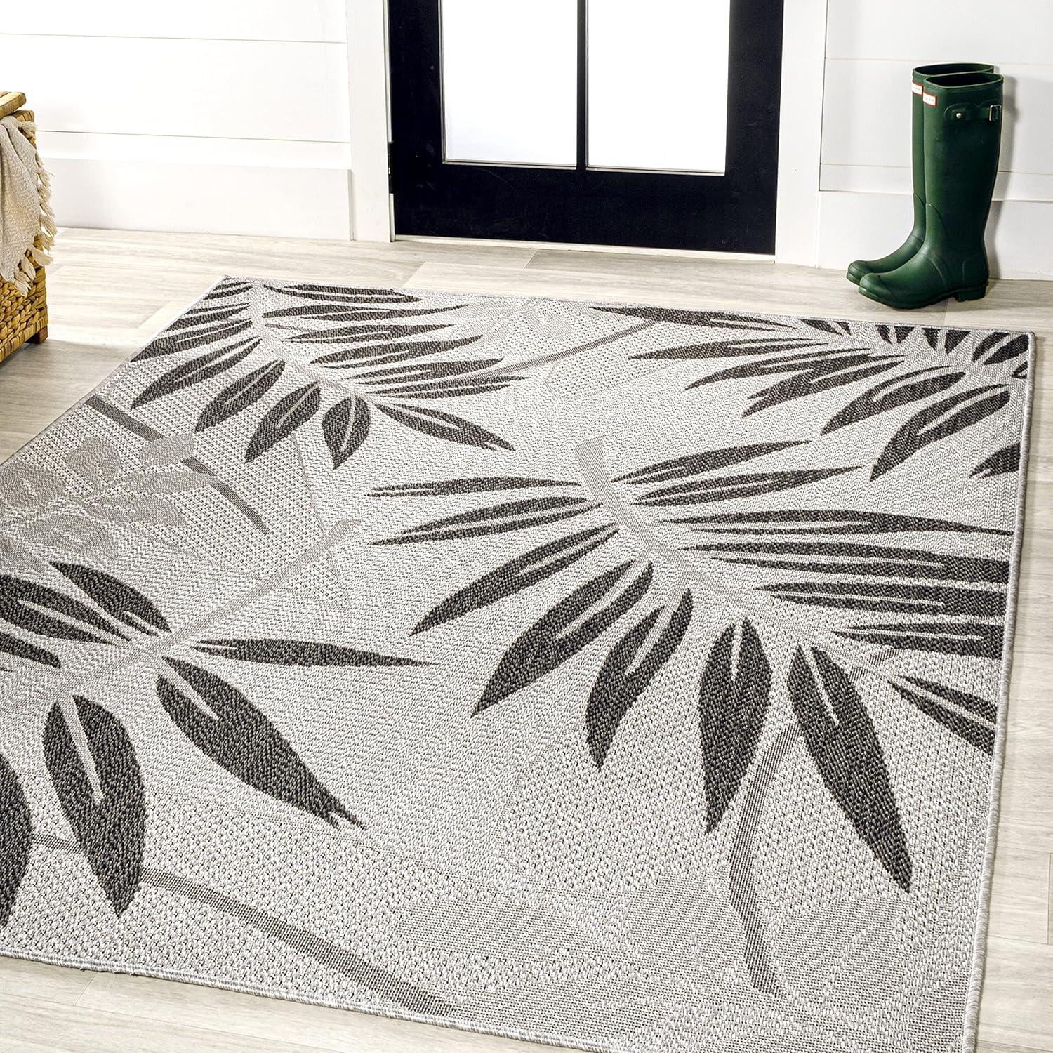 8' x 10' Havana Tropical Palm Leaf Indoor/Outdoor Area Rug, Gray/Black - JONATHAN Y