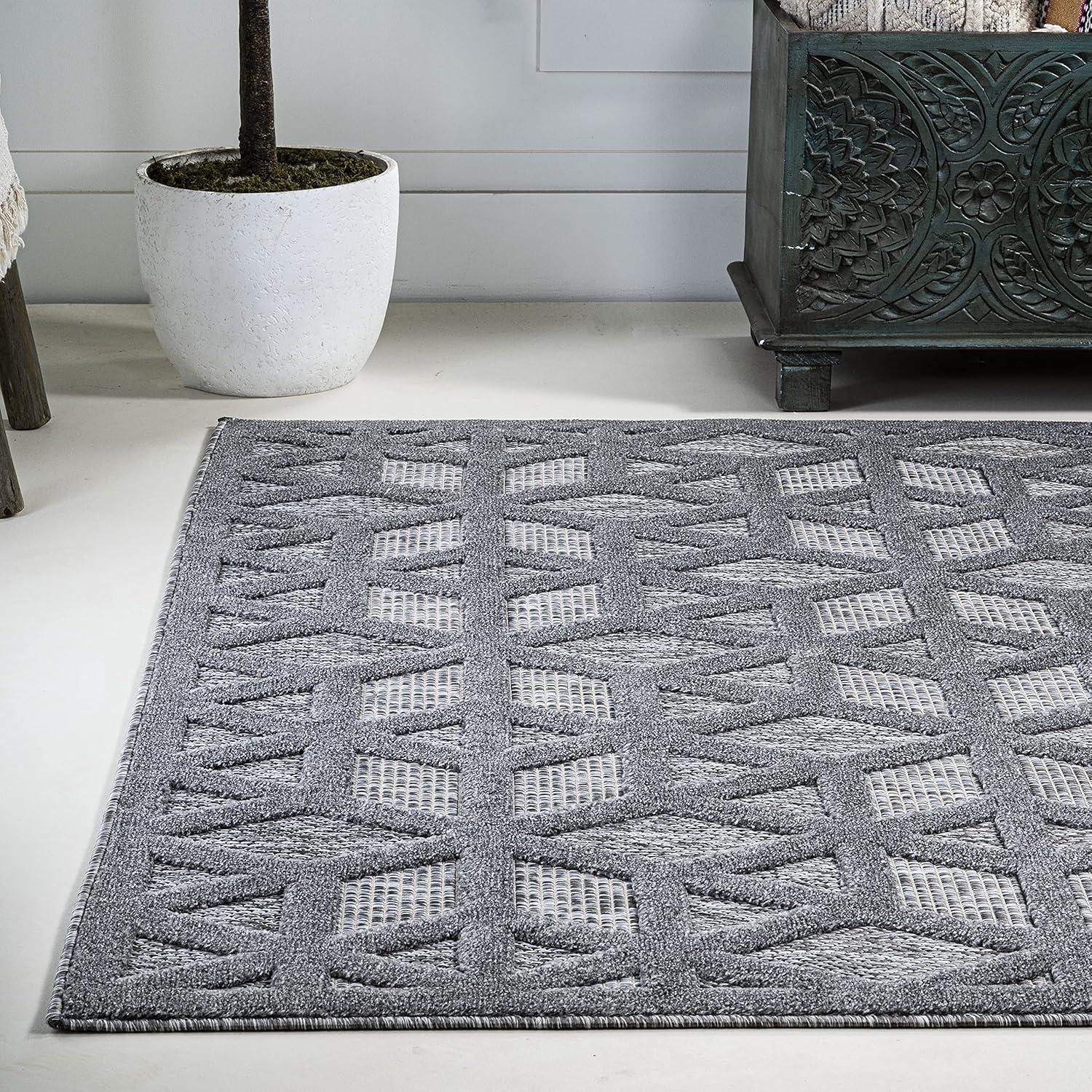 Talaia Neutral Geometric Indoor/Outdoor Area Rug - JONATHAN Y