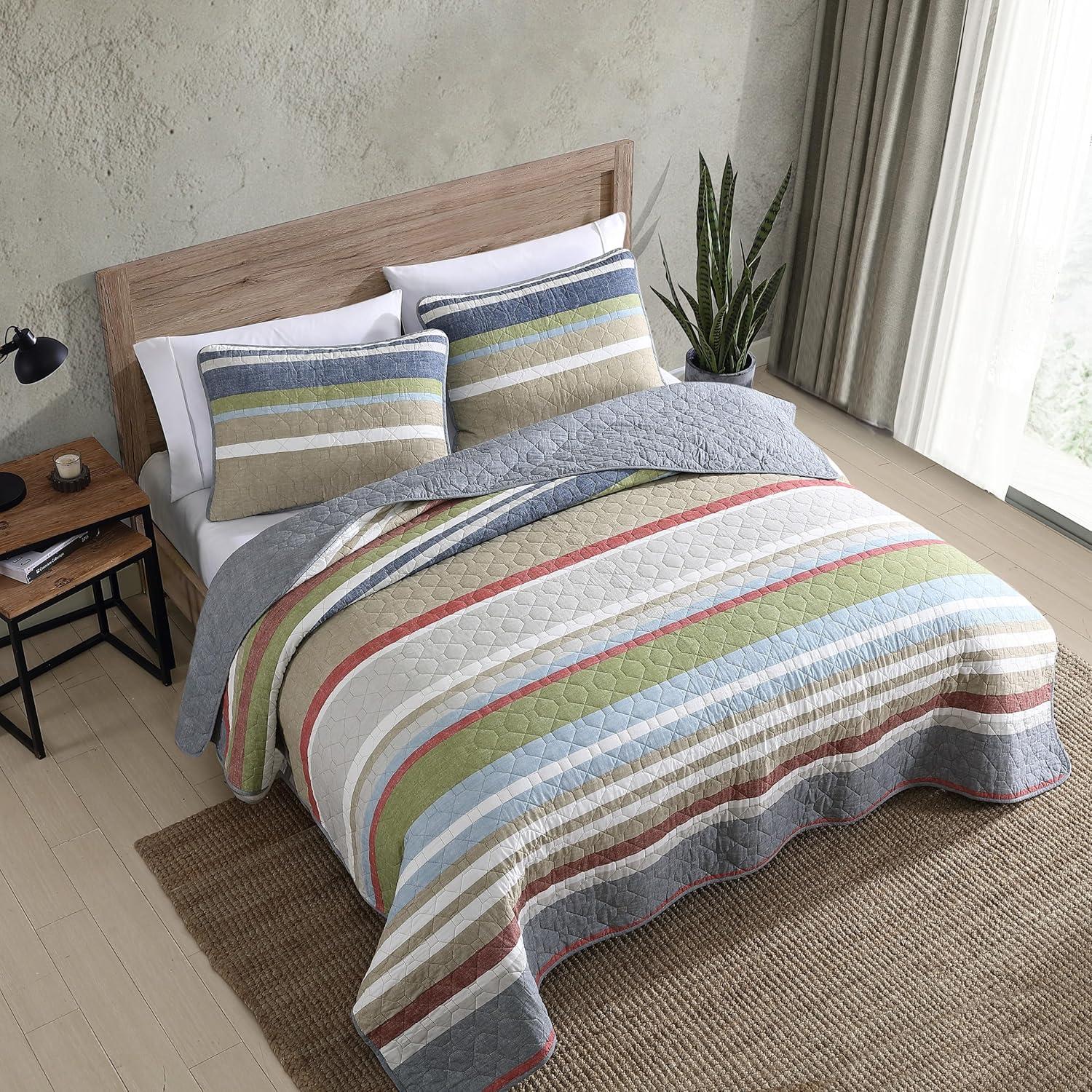 Gray Stripe Salmon Ladder Quilt Set - Eddie Bauer®