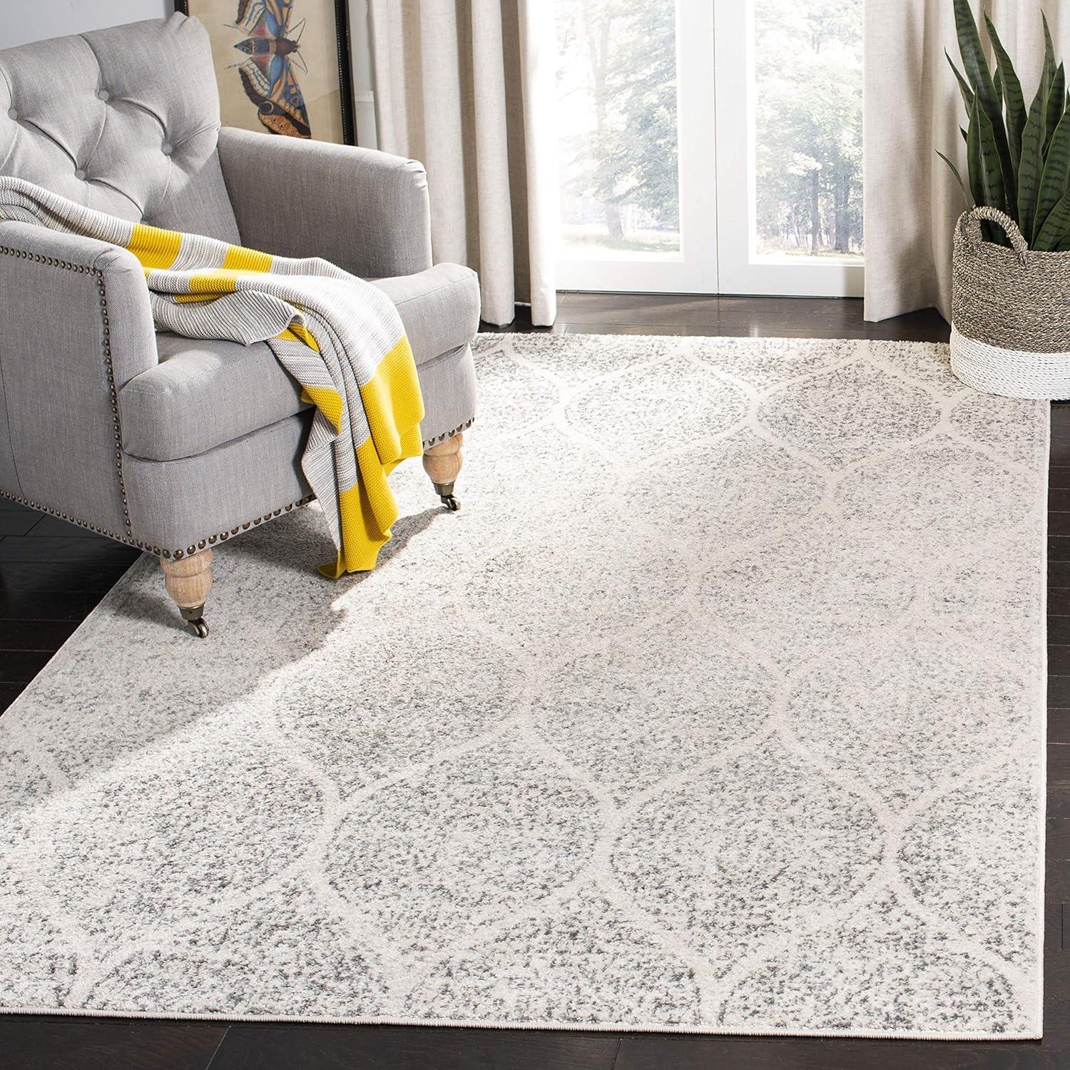 Madison MAD604 Power Loomed Rugs - Safavieh