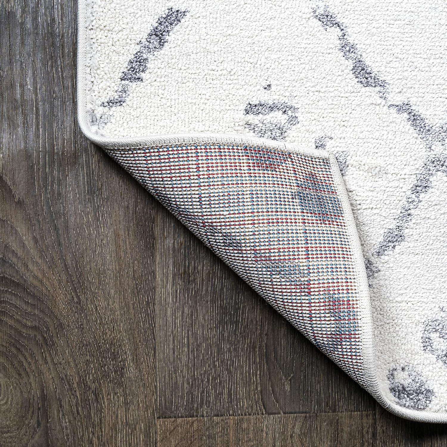 2'x 8' Izil Moroccan Geometric Diamond Runner Rug, White/Light Gray - JONATHAN Y