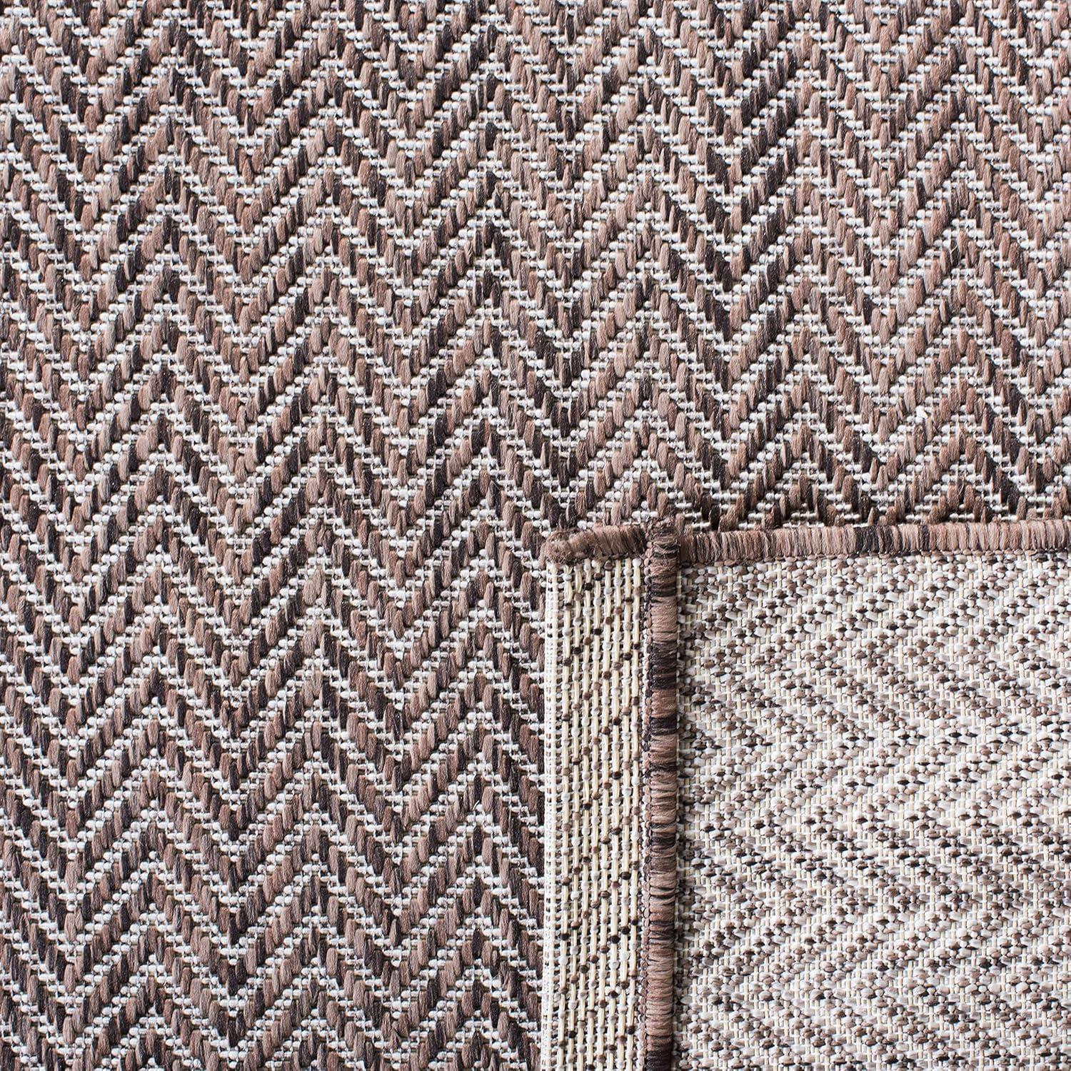 SAFAVIEH Courtyard Morven Chevron Stripes Indoor/Outdoor Area Rug, 6'7" x 9'6", Brown/Beige