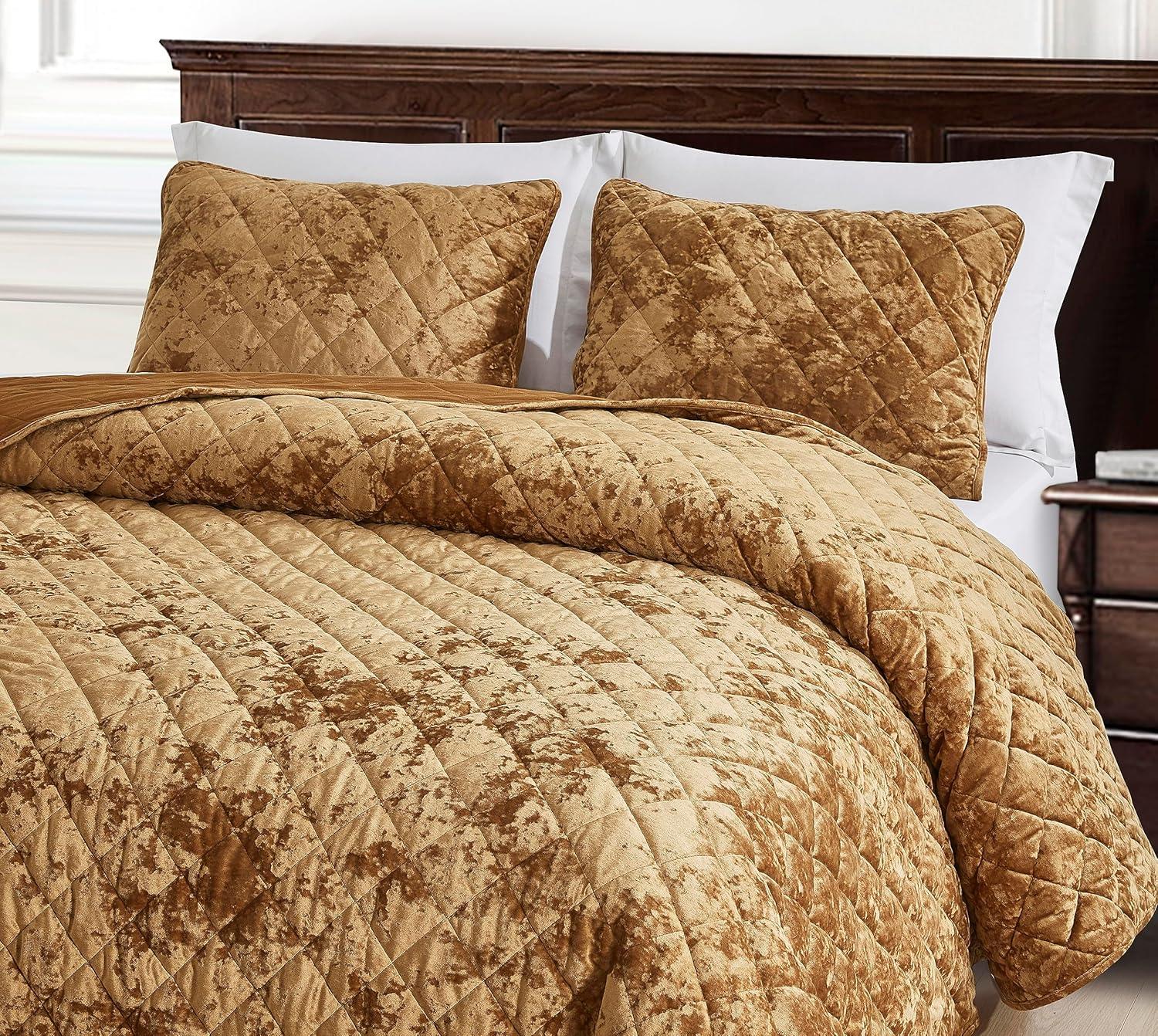 Chezmoi Collection Lux Caramel Gold Velvet Quilt Queen Set, 3-Piece Lush Plush Distressed Velvet Bedding All Season Lightweight Comforter Brushed Microfiber Reverse with Diamond Stitch Quilting