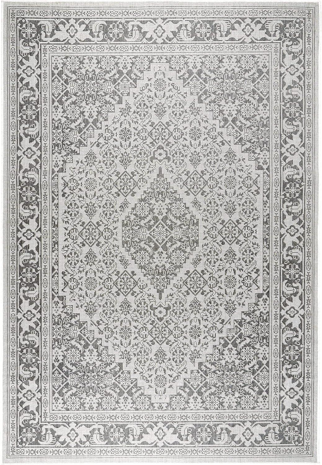 Nicole Miller New York Patio Country Dahlia Medallion Indoor/Outdoor Area Rug Grey/Black