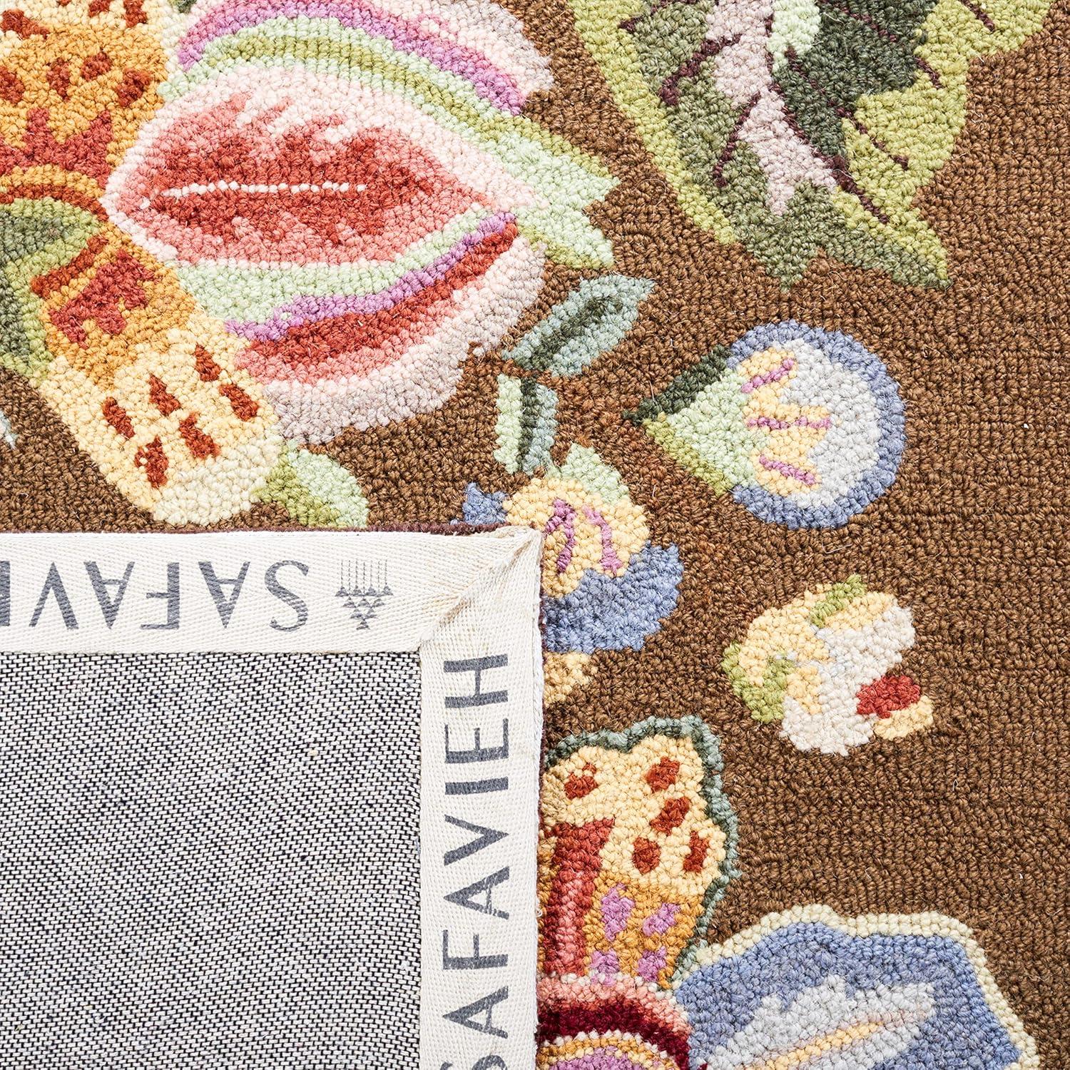 SAFAVIEH Chelsea Hayleigh Floral Wool Area Rug, Ivory, 2'6" x 4'