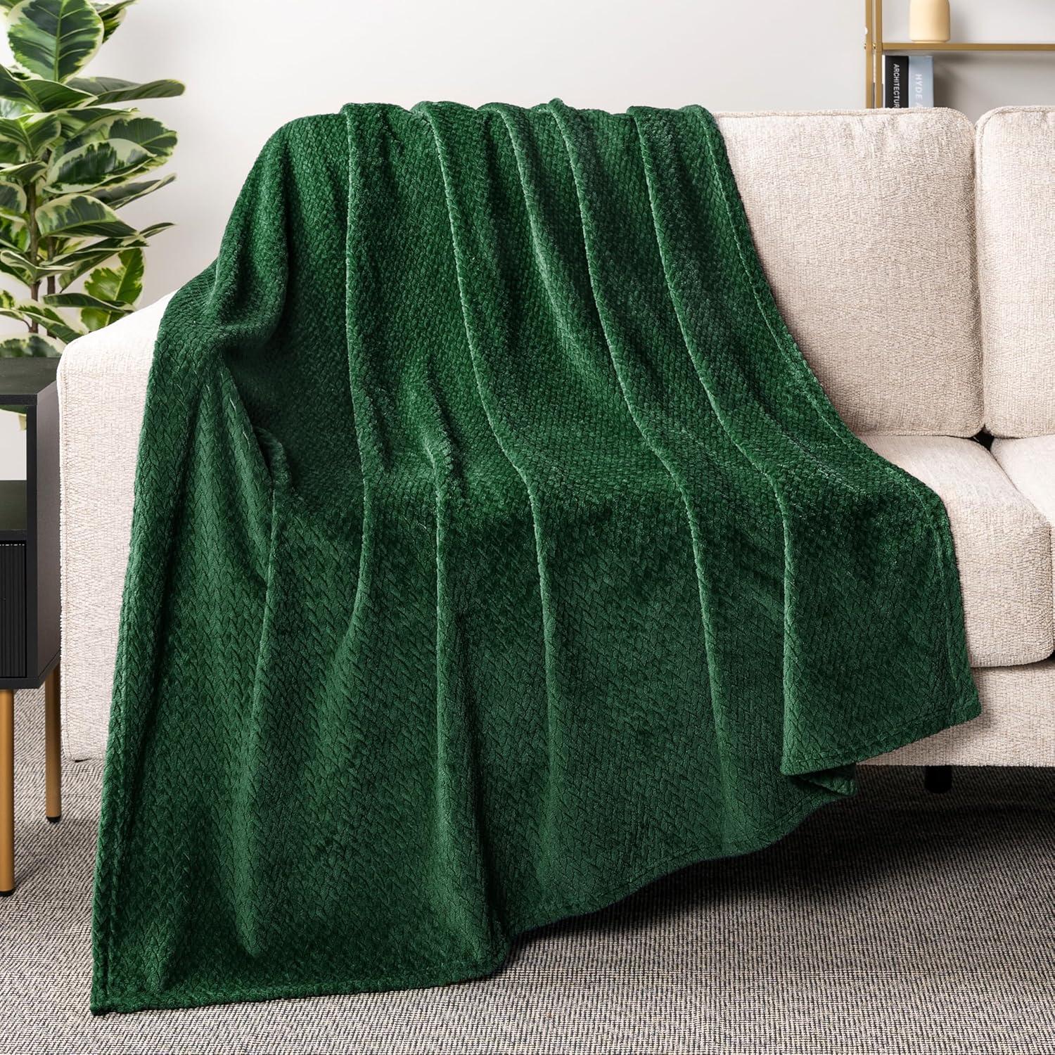 Emerald Green Twin Fleece Throw Blanket with Chevron Design