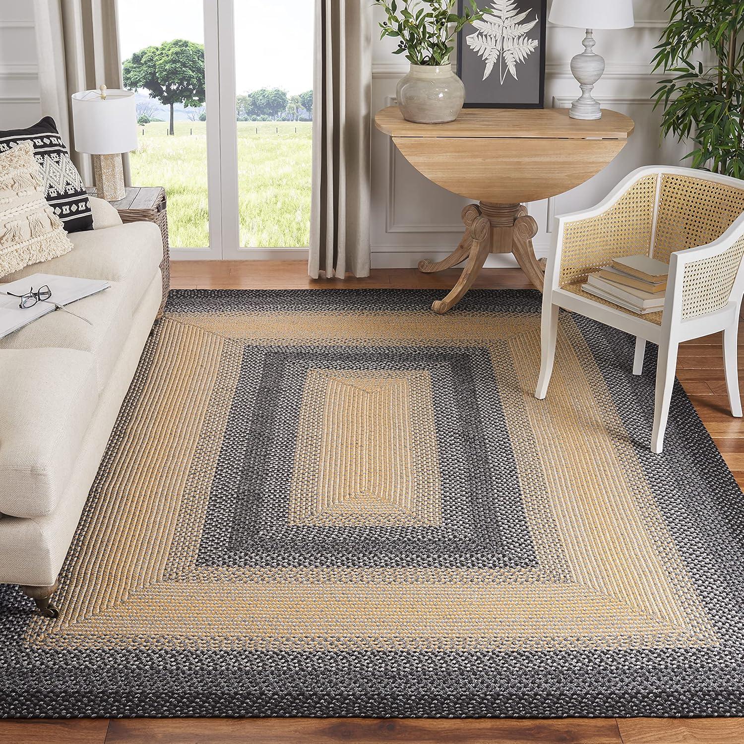 Braided BRD311 Hand Woven Area Rug - Black/Grey - 6'x9' - Safavieh.