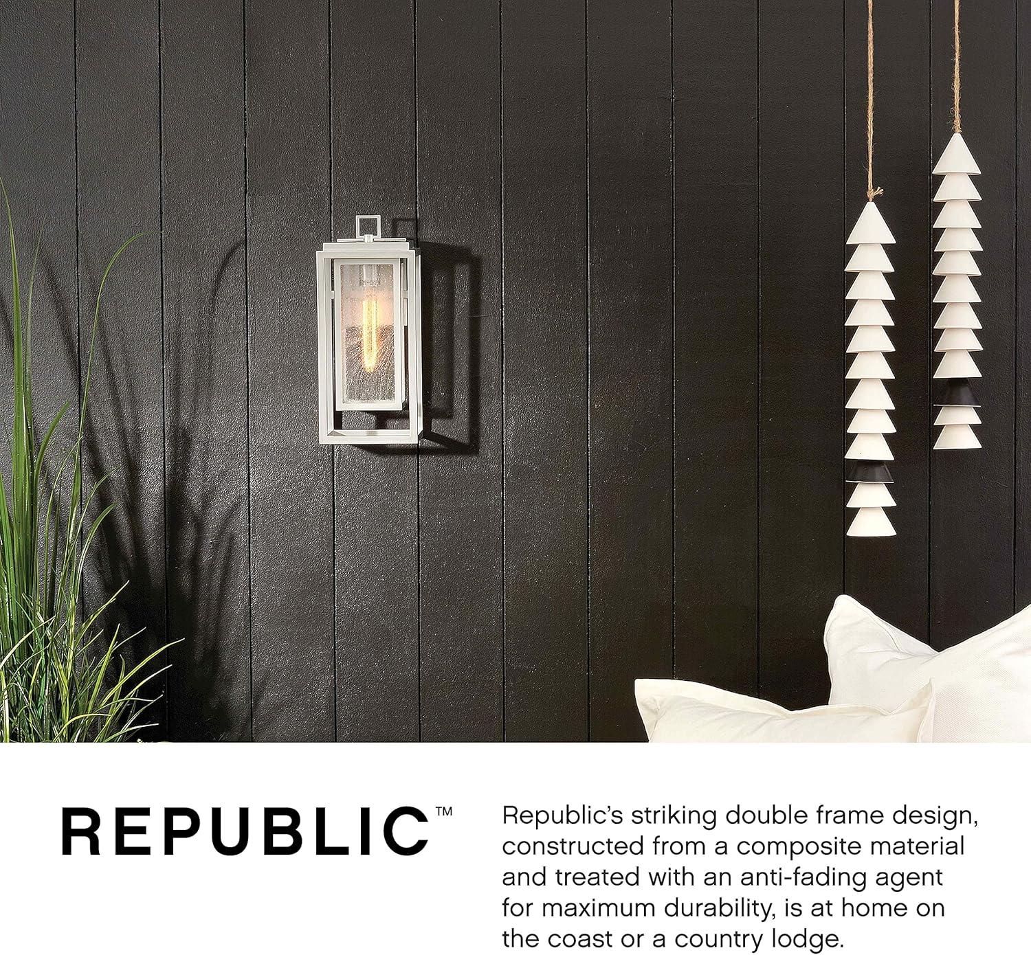 Hinkley Lighting - Republic - 1 Light Medium Outdoor Wall Lantern in