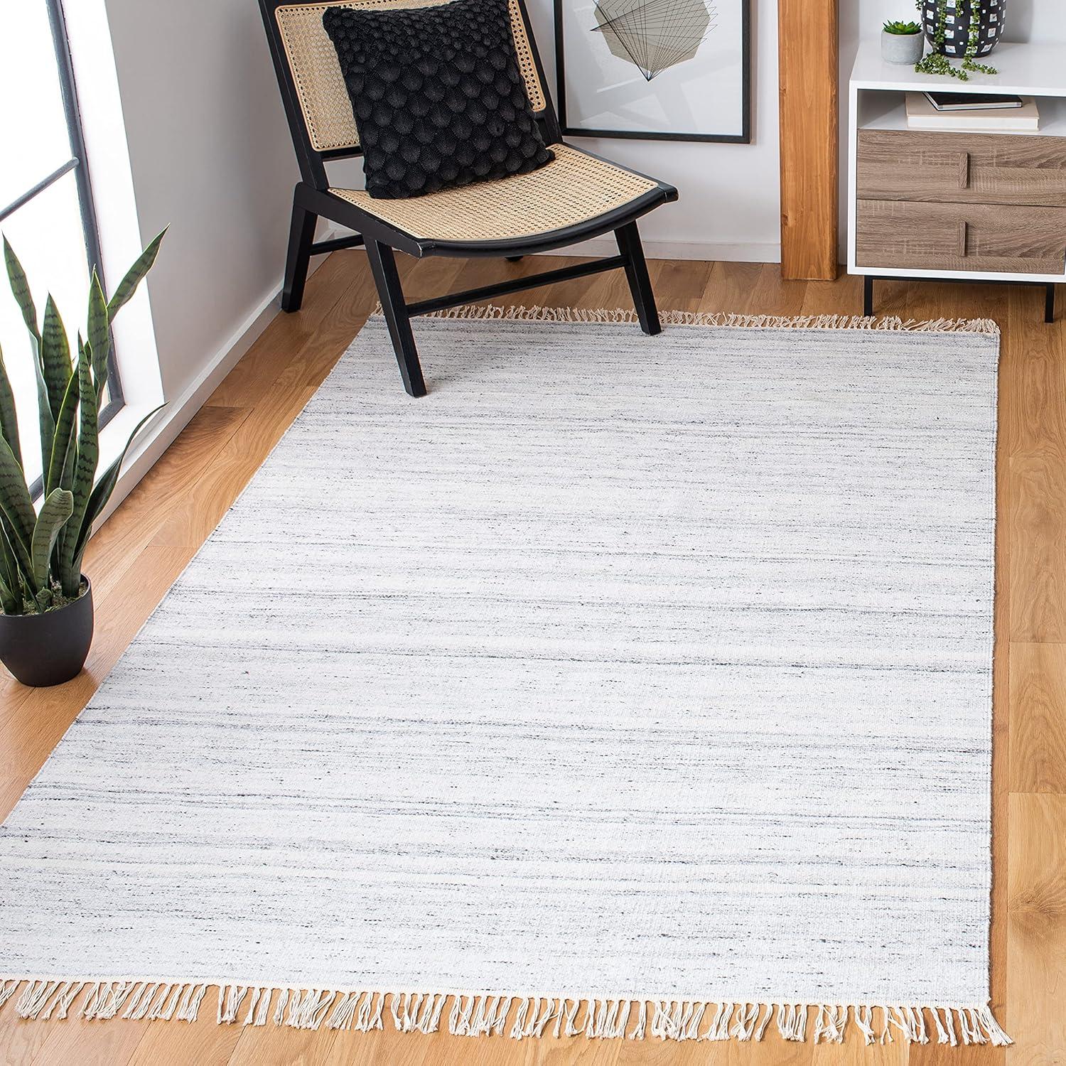 Kilim KLM551 Hand Loomed Area Rug - Ivory/Grey - 5'x8' - Safavieh.