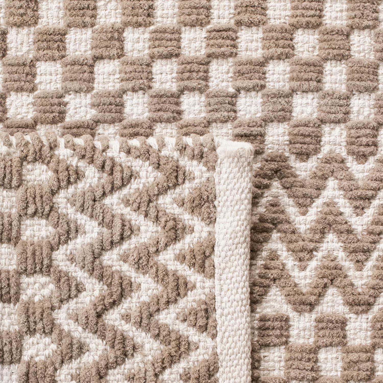 Boston BOS686 Flat Weave Indoor Area Rug - Taupe - 4'x6' - Safavieh