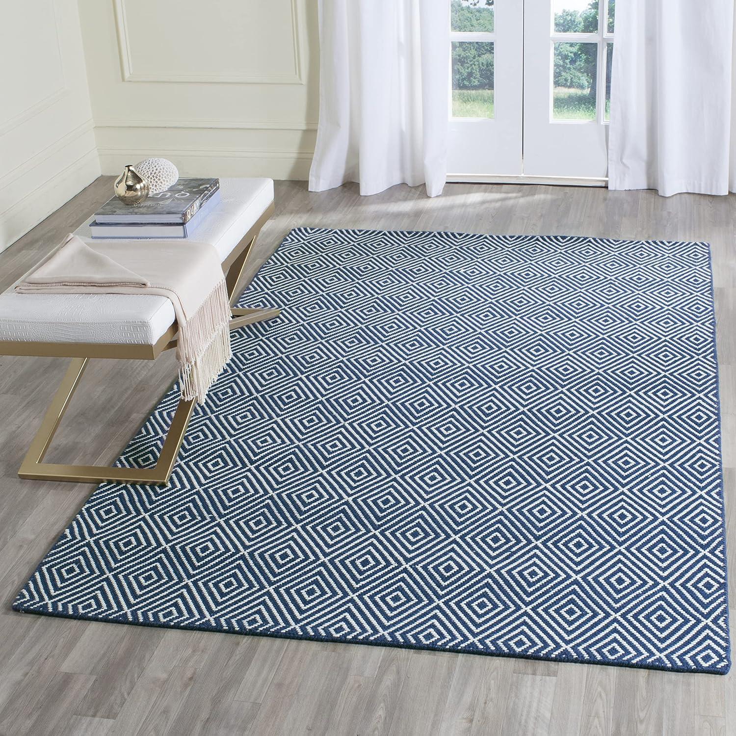 SAFAVIEH Wilton Donella Geometric Diamonds Area Rug, Navy/Ivory, 4' x 6'