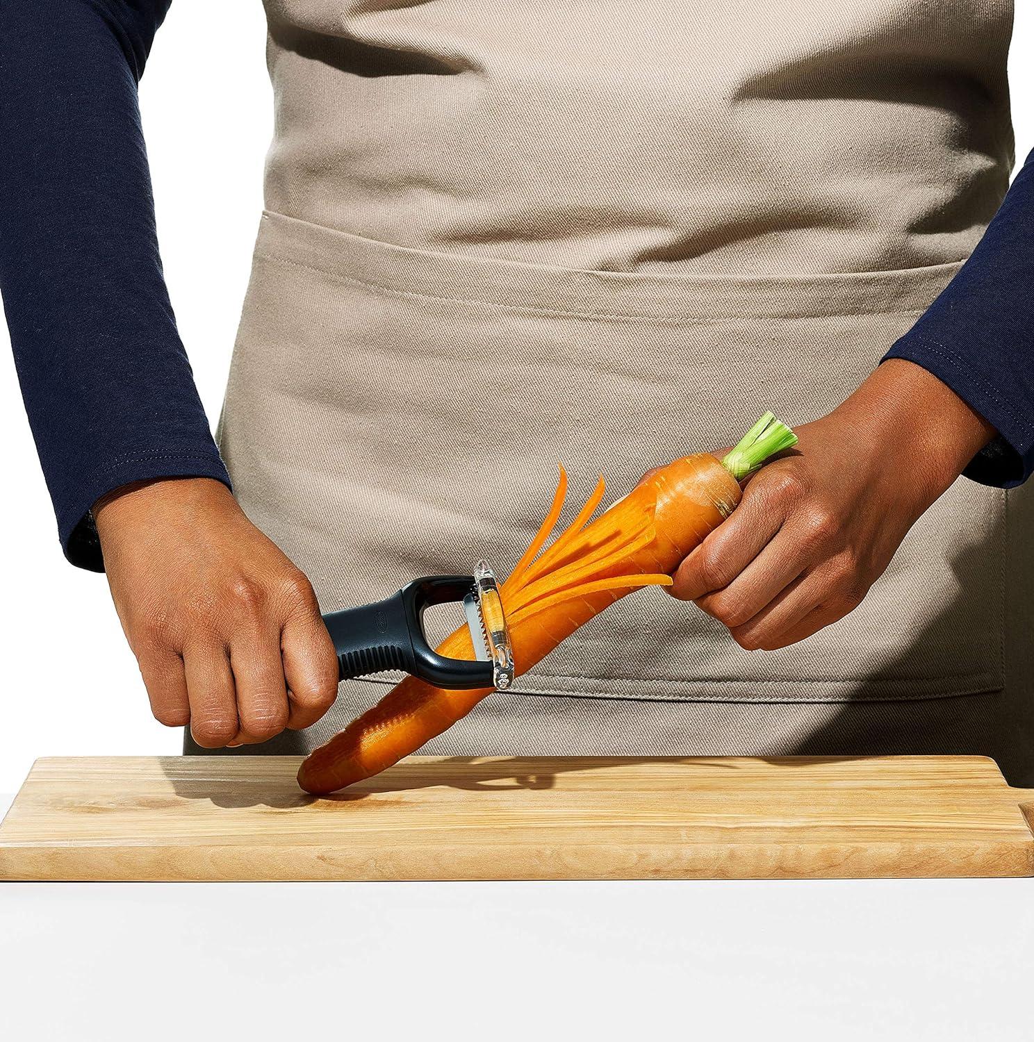 OXO 0719812003665 Good Grips Julienne Peeler, one Size, Multi