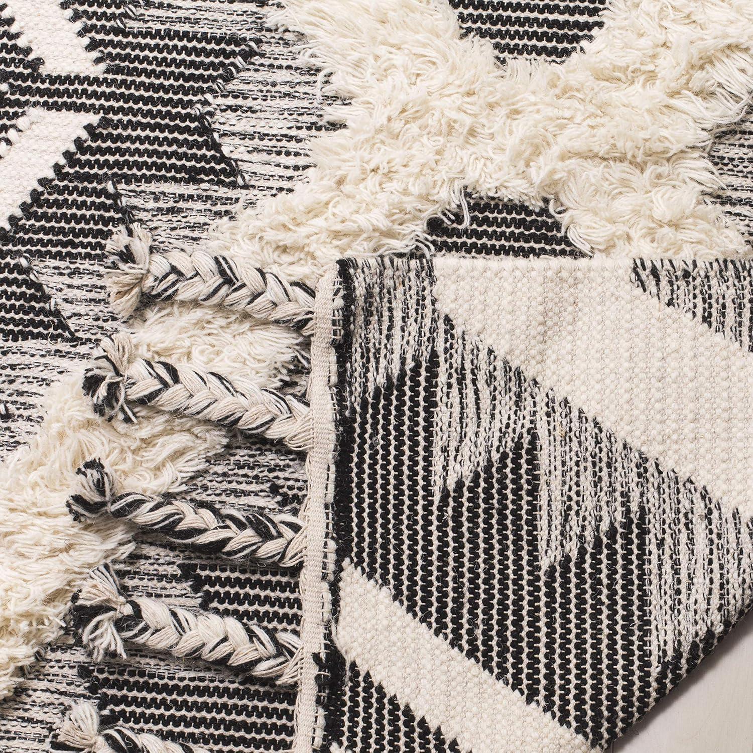 Foundry Select Cedarvale Kenya Hand Knotted Wool/Cotton Southwestern Rug in Ivory/Black