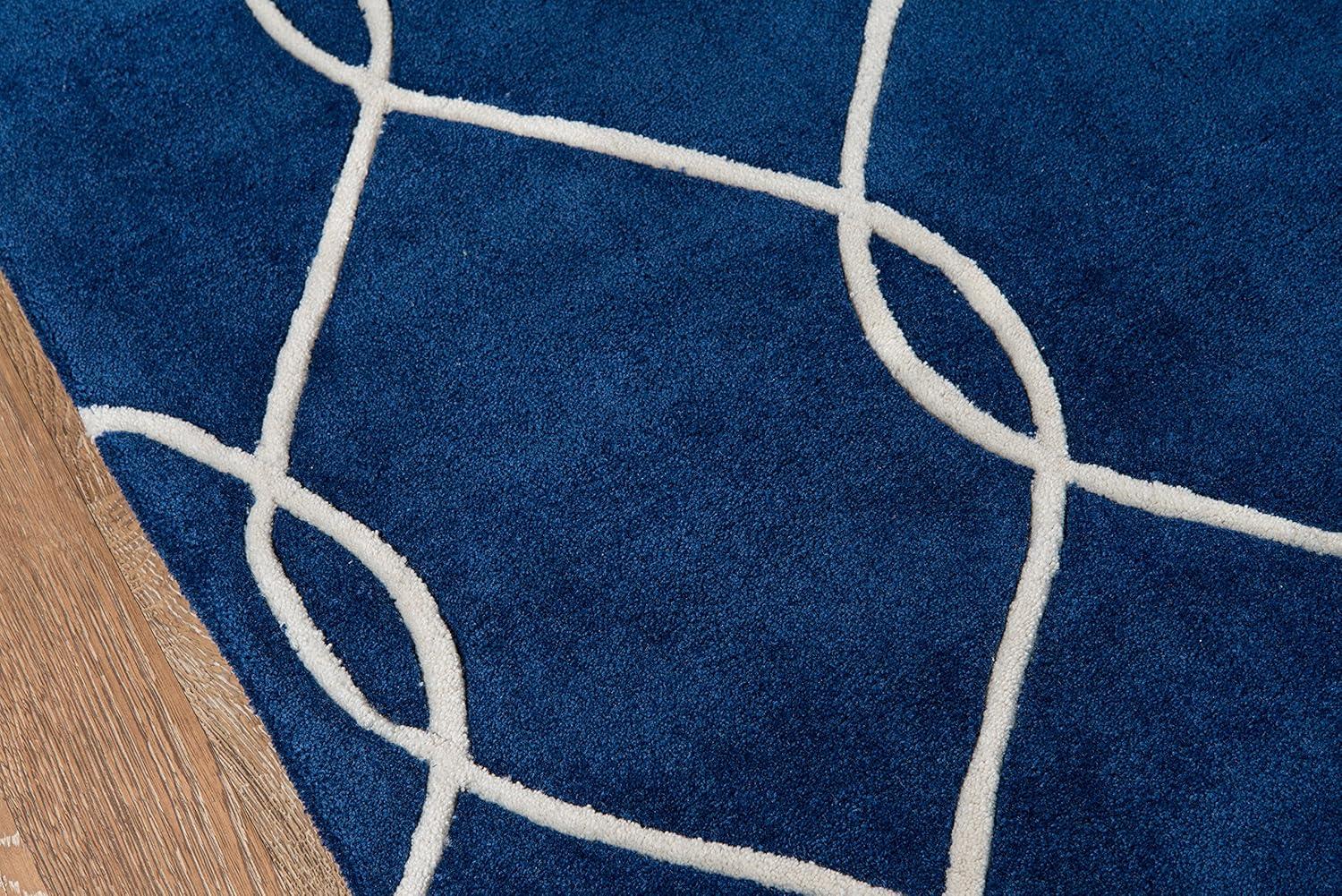 Momeni Rugs Bliss Collection, Hand Carved & Tufted Contemporary Area Rug, 3'6" x 5'6", Navy Blue