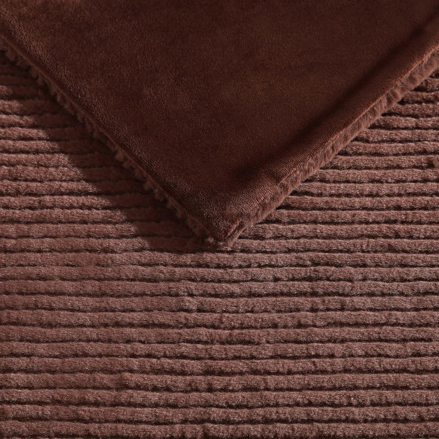 Brown Ribbed Reversible Fleece Sherpa Throw Blanket