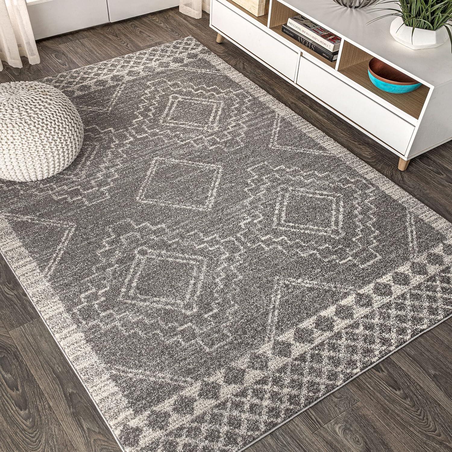 JONATHAN Y Amir Moroccan Beni Souk Gray/Cream 5 ft. x 8 ft. Area Rug