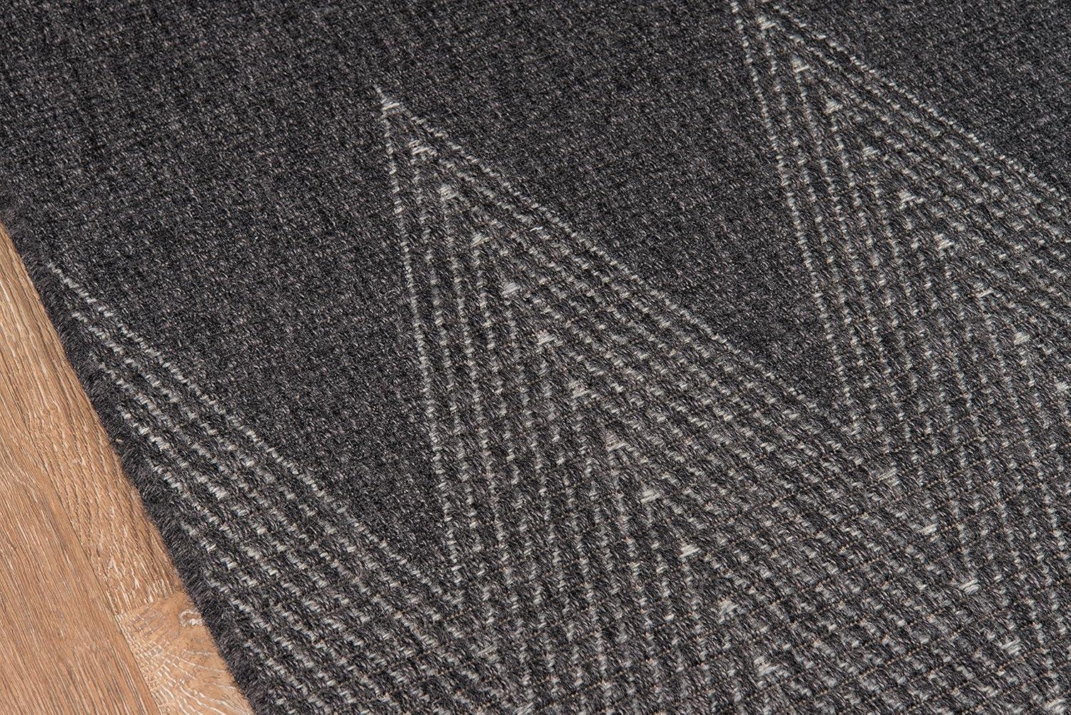 2'x3' Zig Zag Loomed Accent Rug Charcoal - Momeni: Contemporary Indoor/Outdoor Low Pile Area Rug, Machine Made