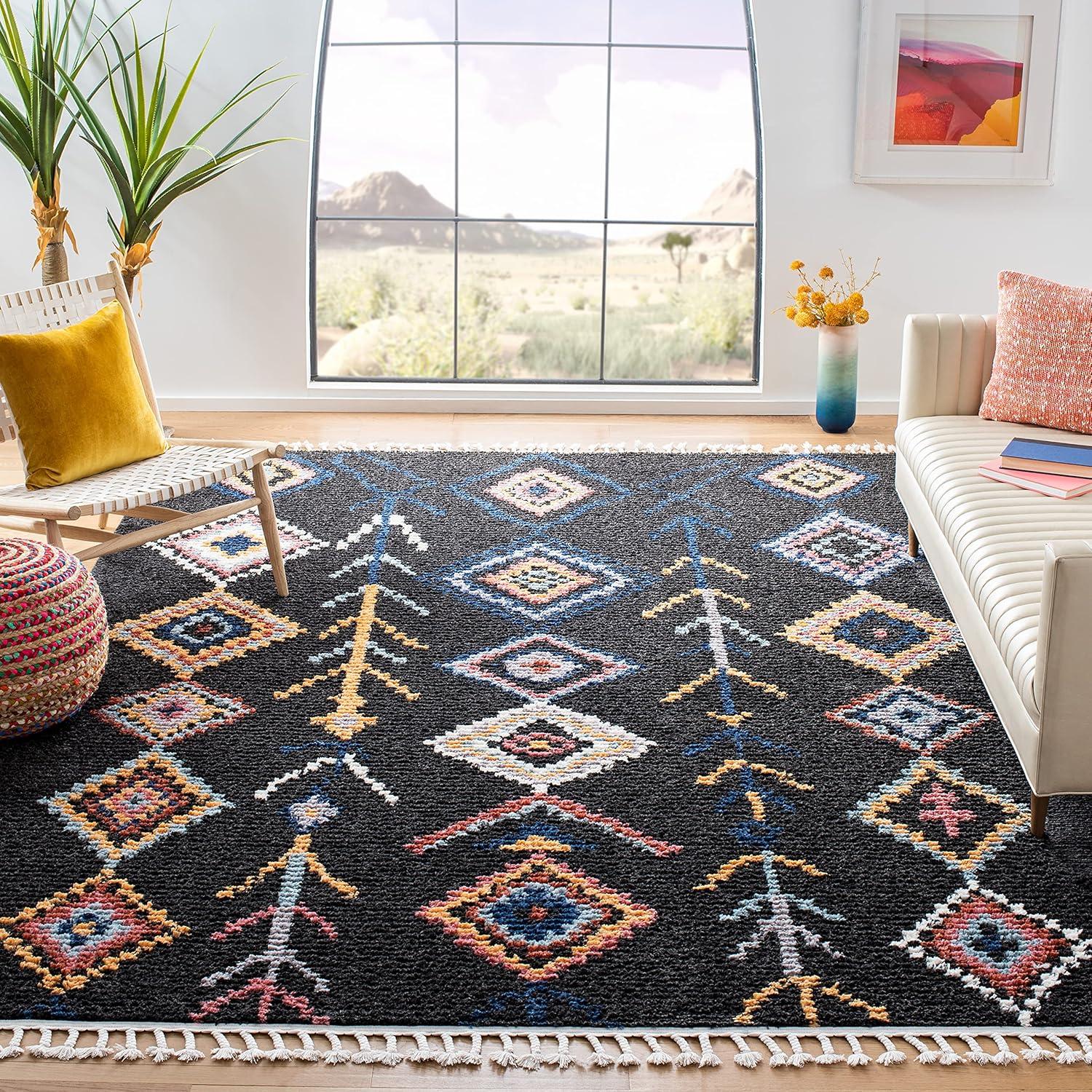 Hand-Knotted Black Diamond Wool 4' x 6' Rug