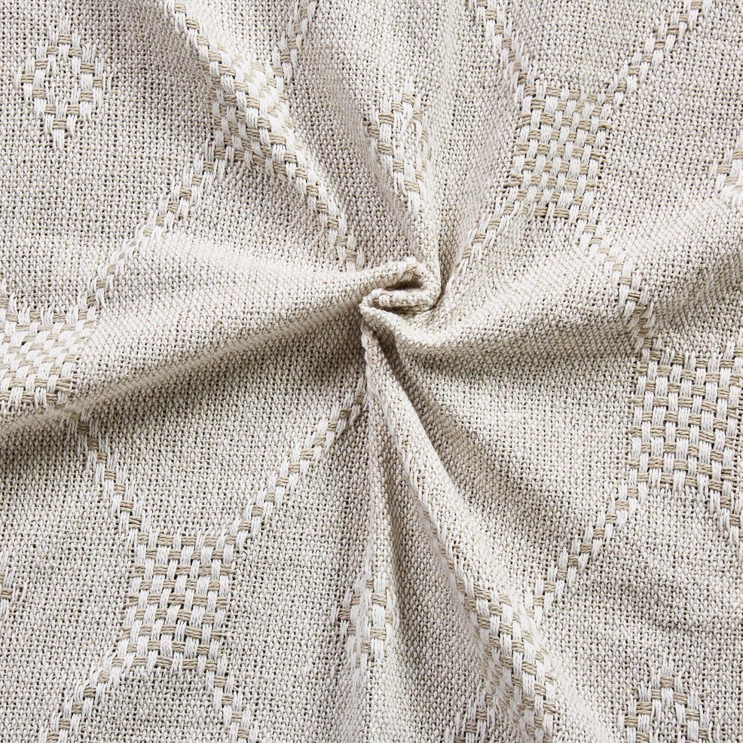 Amrapur Overseas Inc. Plain Weave / Muslin Throw Blanket