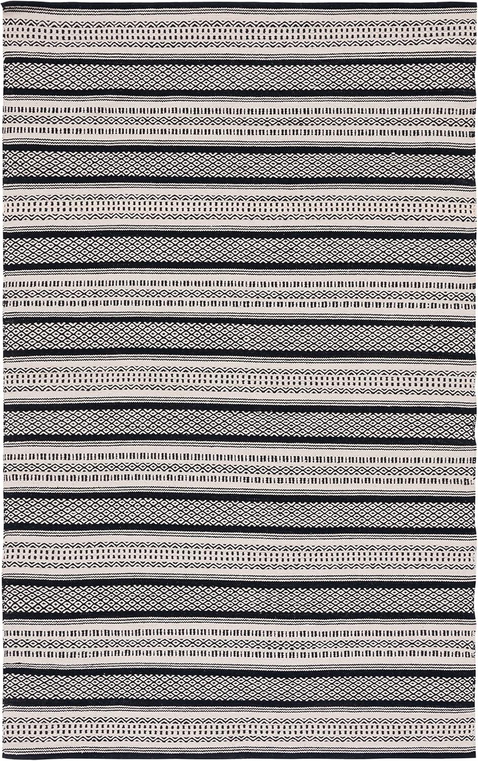 Montauk MTK728 Power Loomed Area Rug  - Safavieh