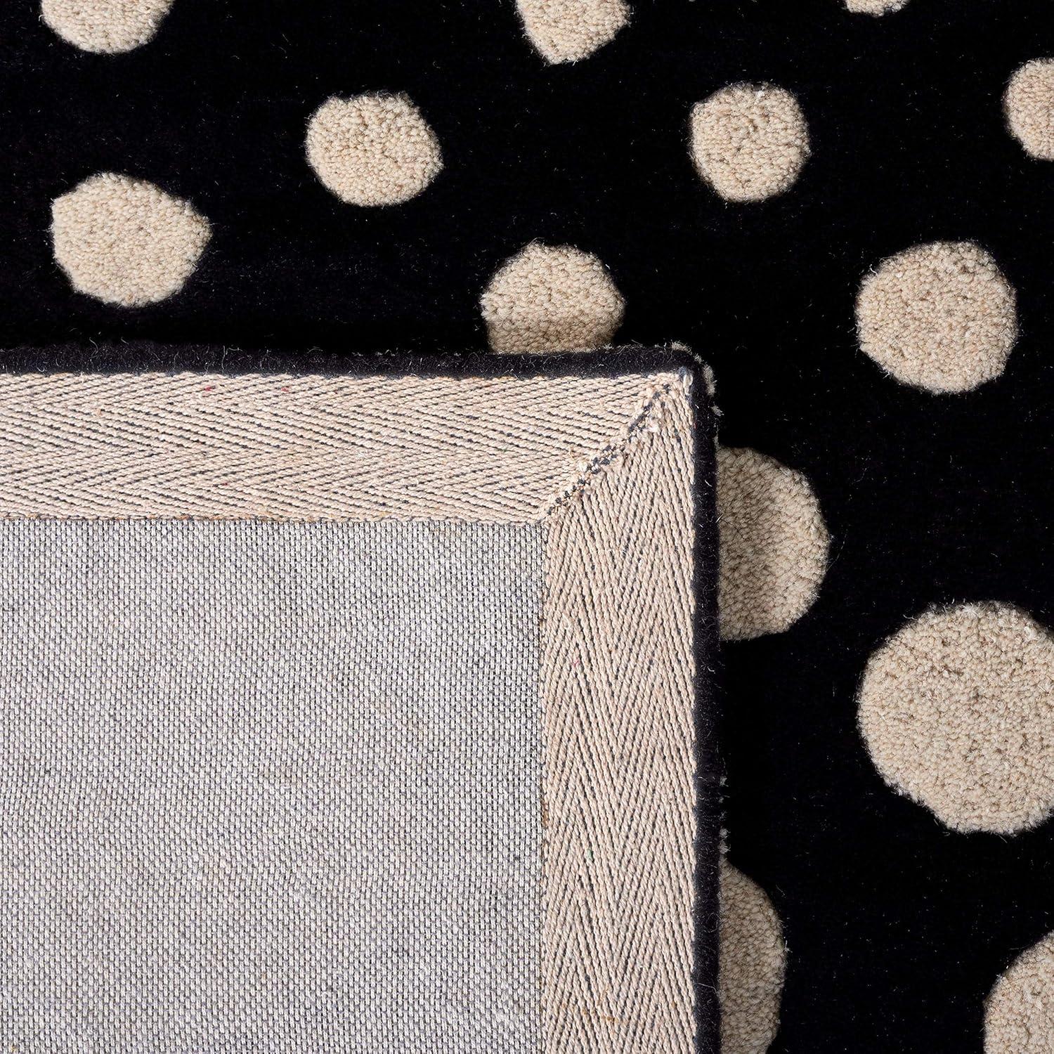 SAFAVIEH Soho Megan Floral Wool Area Rug, Ivory/Black, 2' x 3'