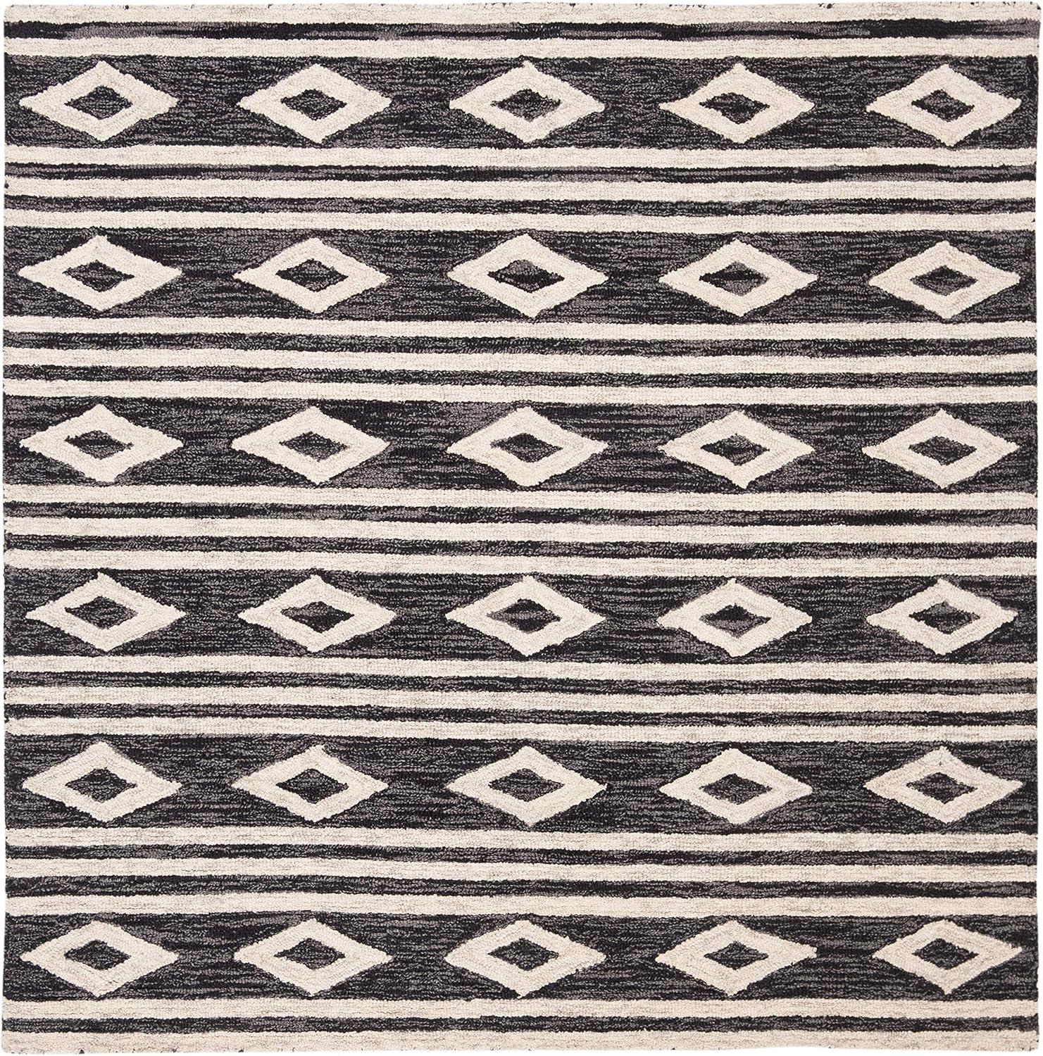 Micro-Loop MLP153 Hand Tufted Indoor Rug - Safavieh