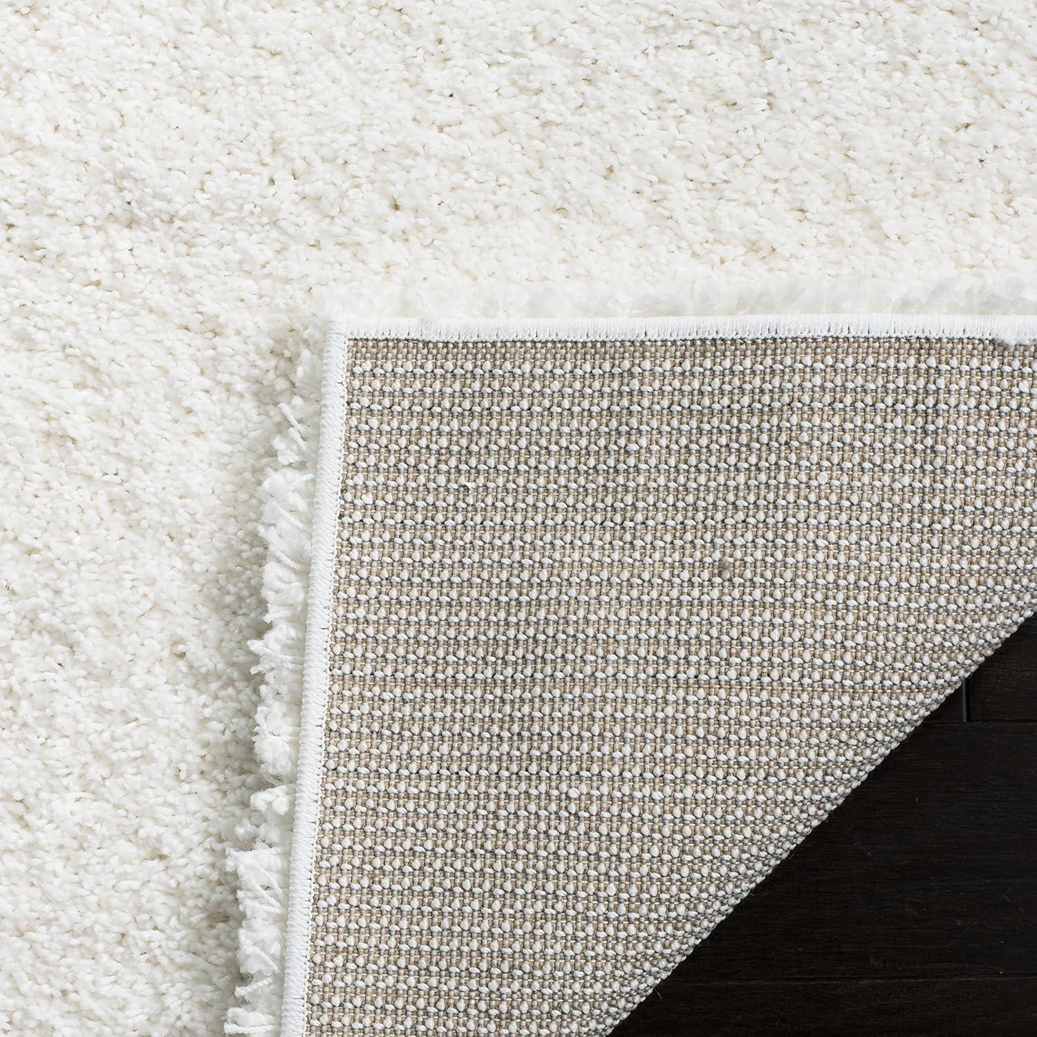 California Shag SG151 Power Loomed Indoor Area Rug - White - 5'3"x7'6" - Safavieh